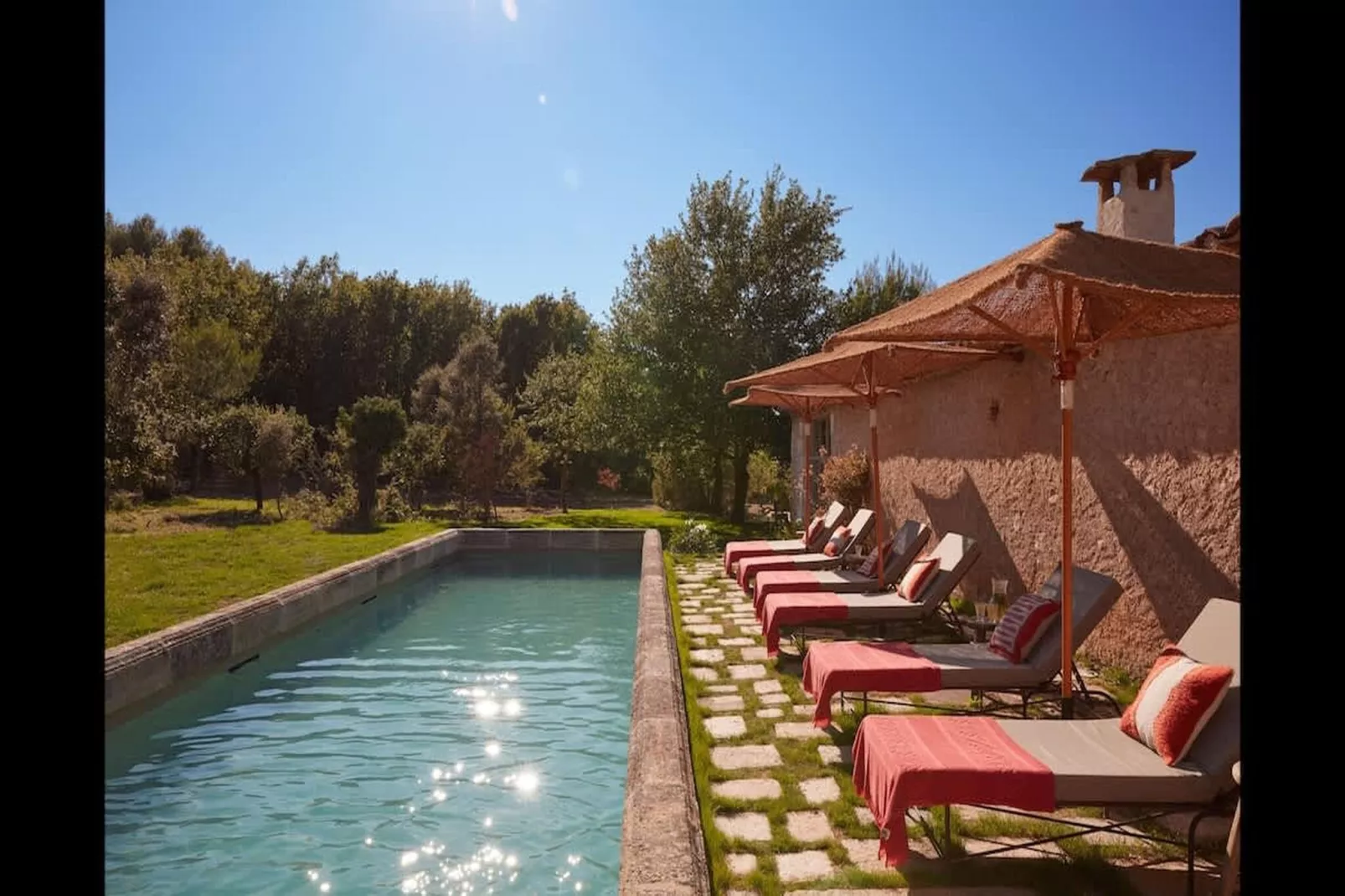 Villa de charme confort au milieu des vignes du Lubéron-Schwimmbad