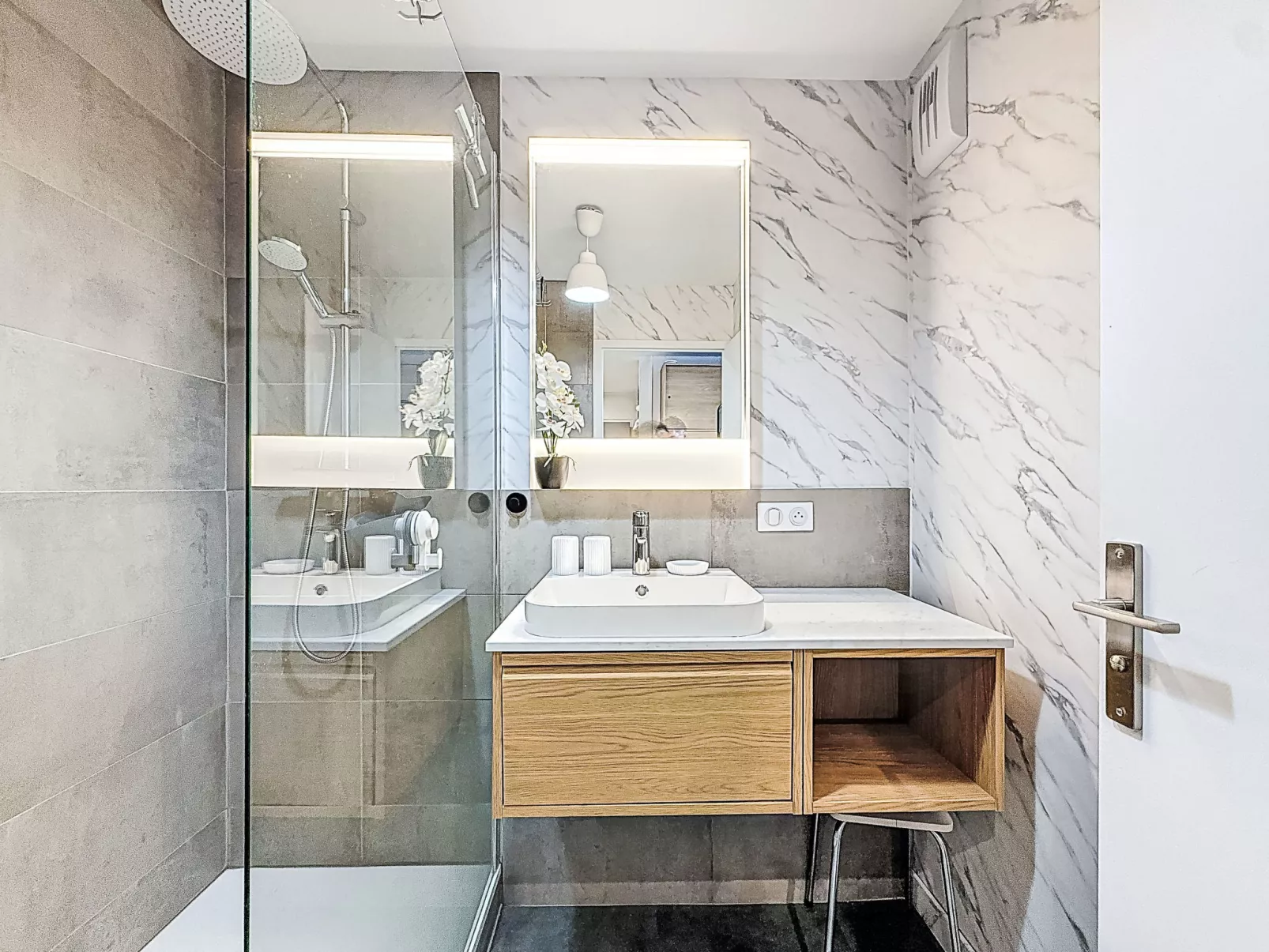 Le Curling B (Val Claret) - Dedans