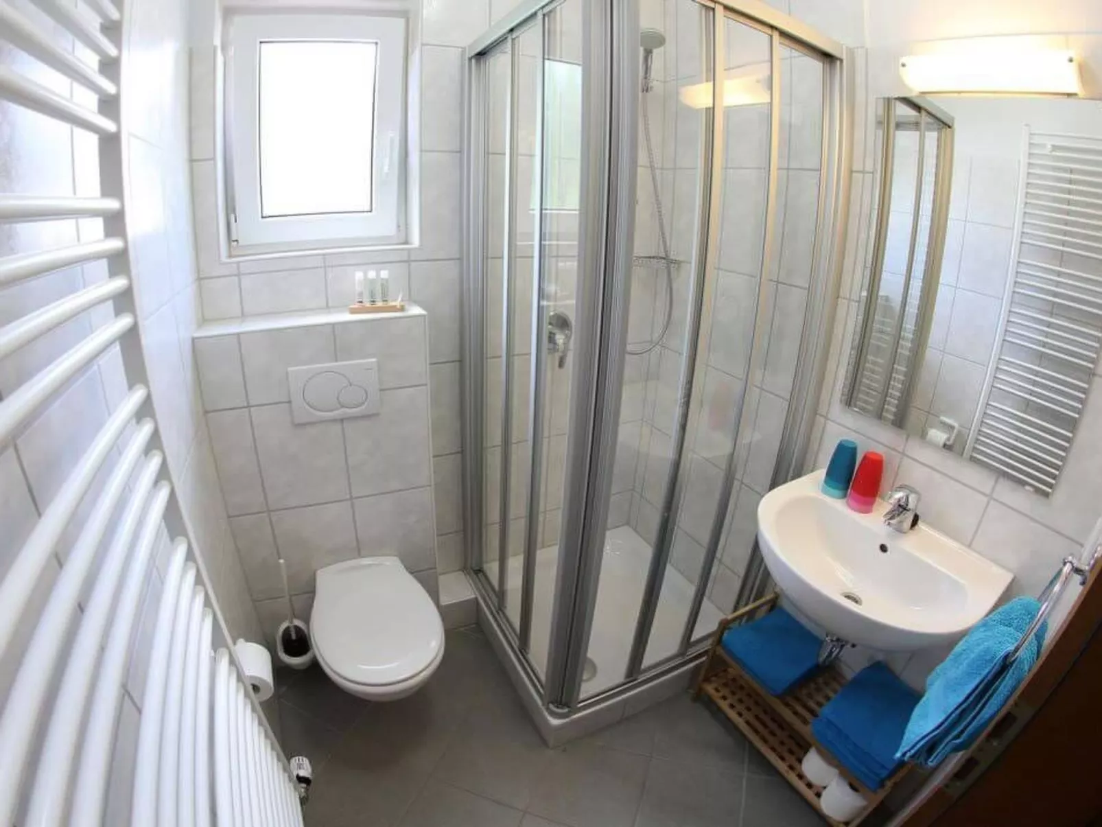 Renovierte Wohnung in Schwalefeld mit Garten, Terrasse und Grill - Image-tags.info