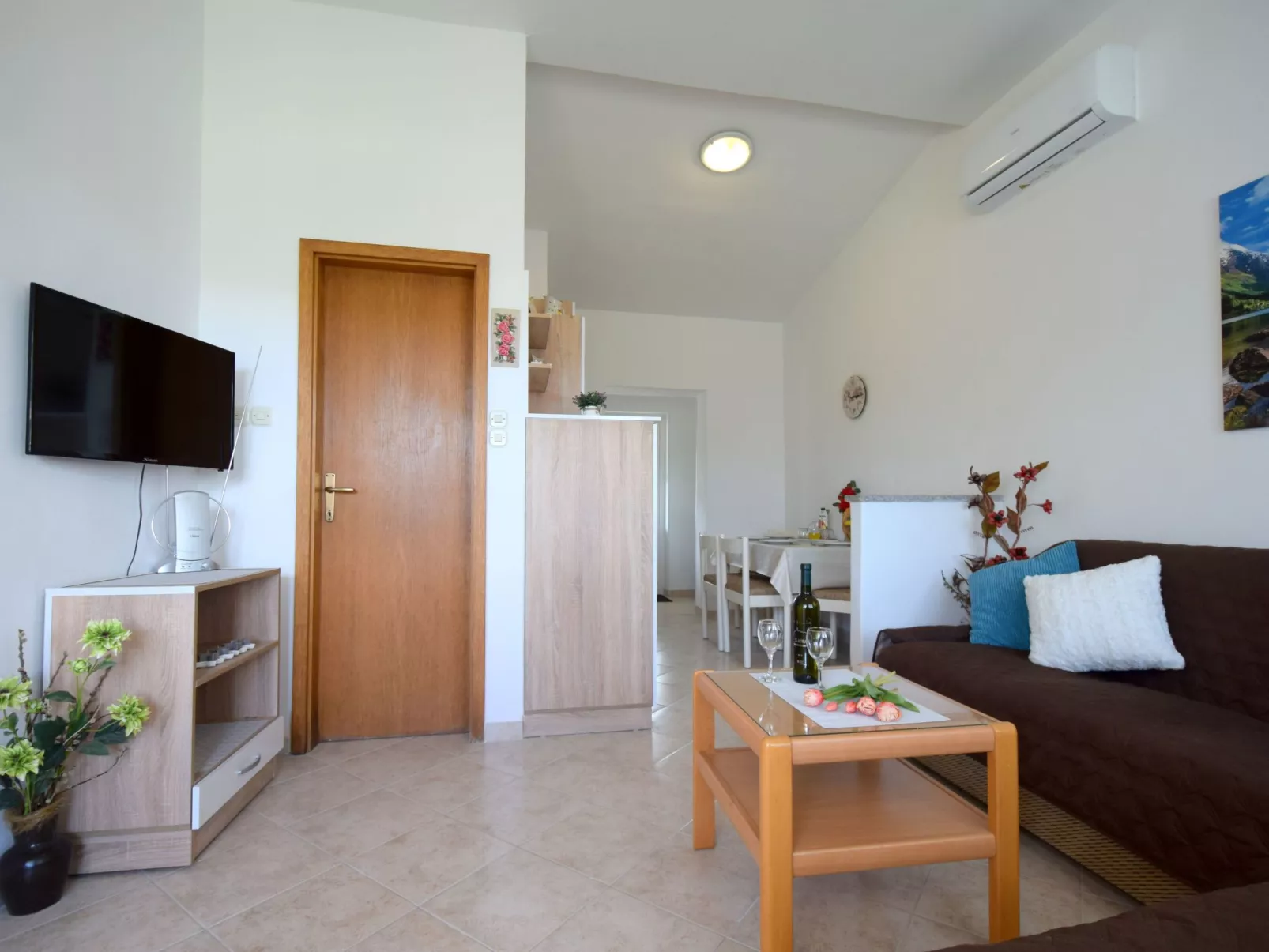 "Tavcar2" mit eigenem Balkon - Image-tags.info