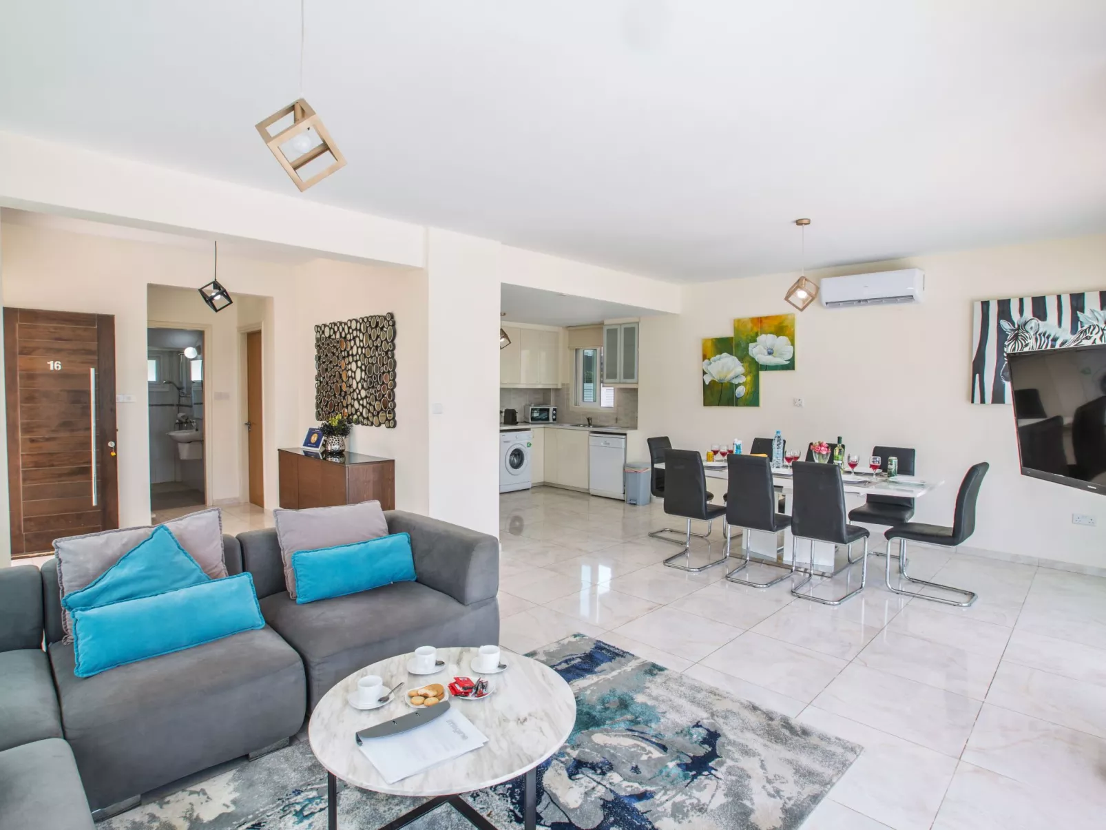 Schöne Villa direkt am Meer - Image-tags.info