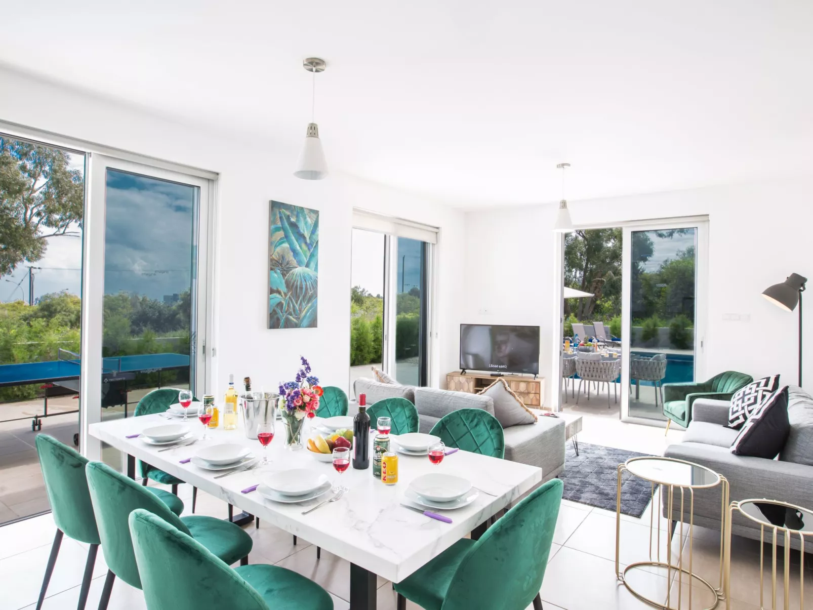 Schöne, topmoderne Ferienvilla auf Zypern - Image-tags.info