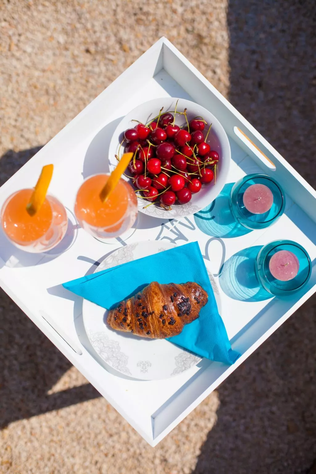 Villa mit Pool und schönem Meerblick - Image-tags.info