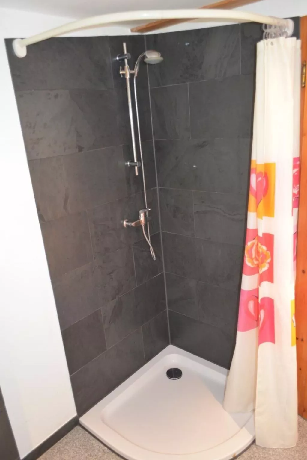 Mountain-Panorama EG 2-Bettwohnung - Drinnen