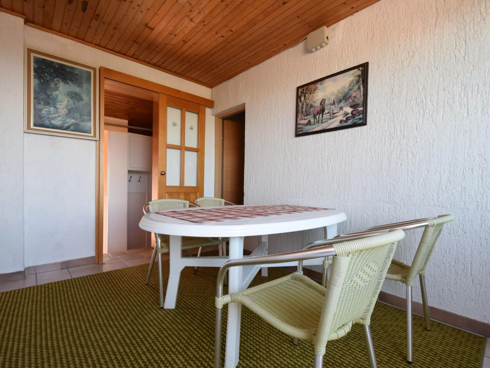 "Slunjski" mit Balkon - Image-tags.info