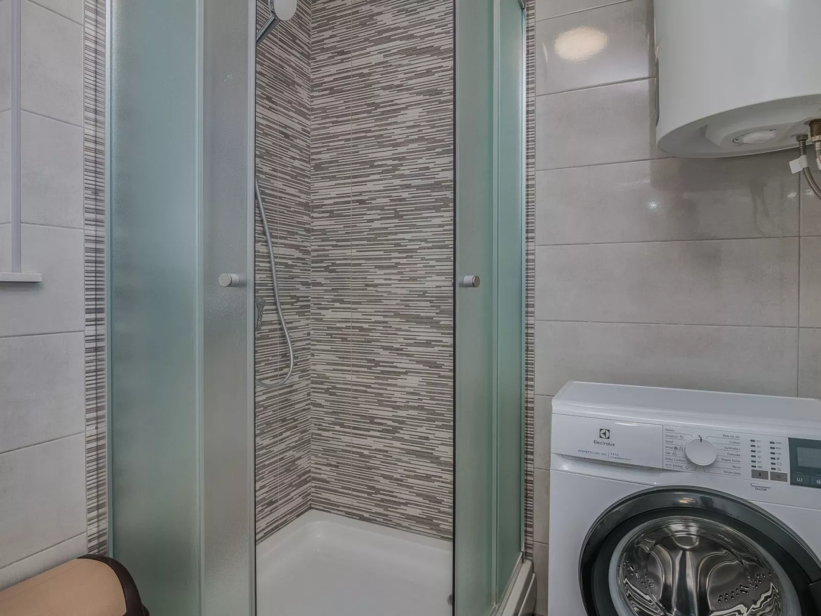 Martina 3 - Image-tags.info