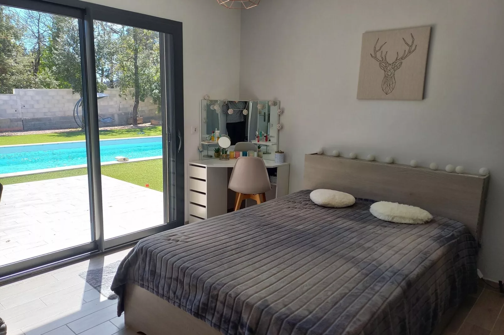 Superbe villa moderne et familliale-Bedroom
