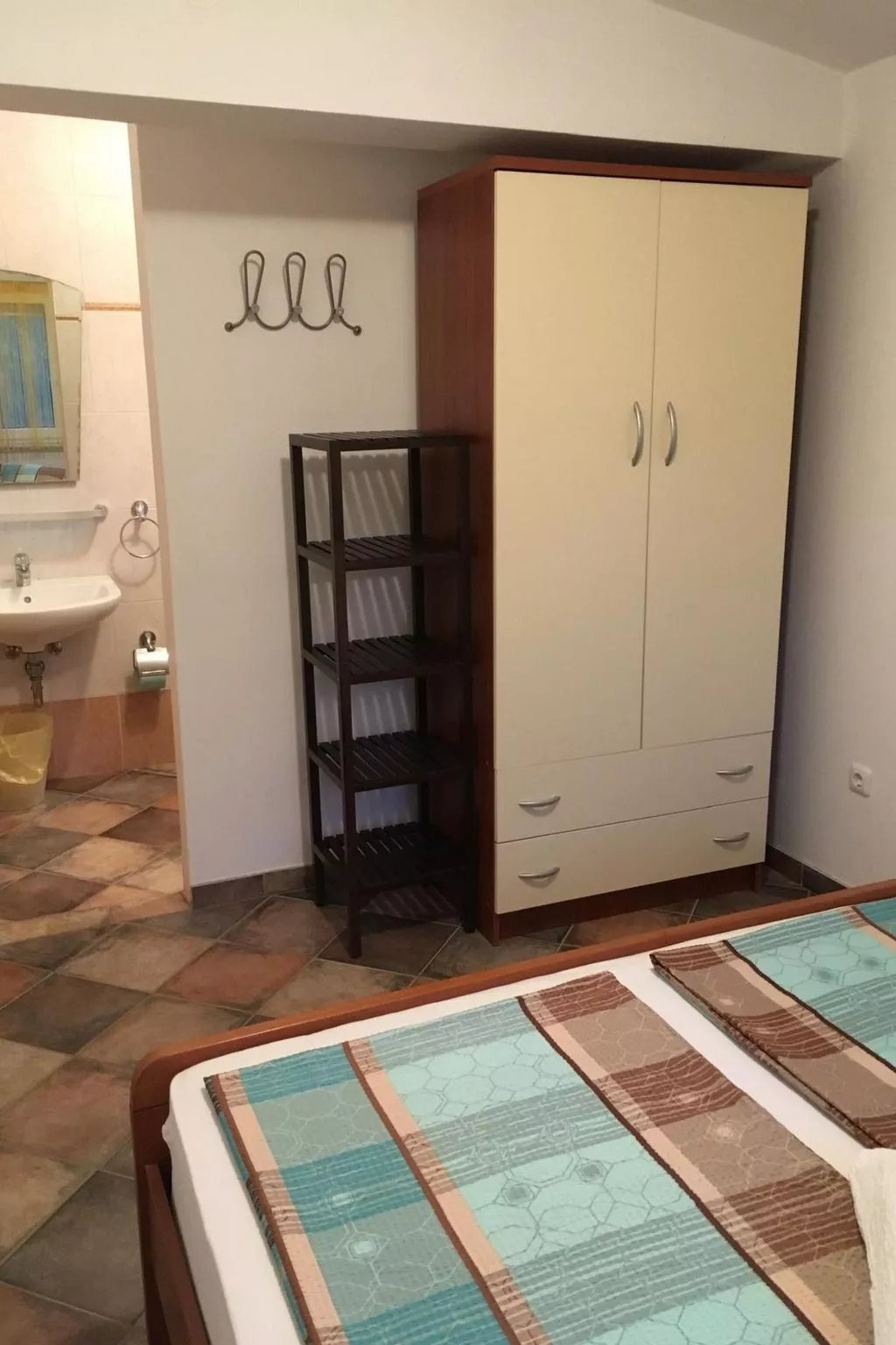 Apartment Pranic 2 - Image-tags.info