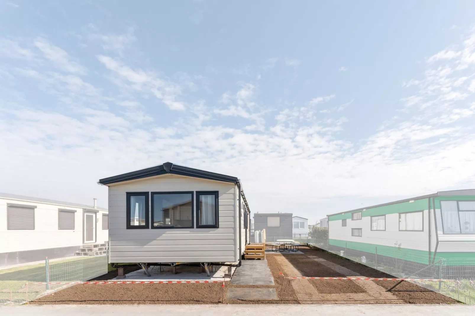 La Pecheuse - Exterior in summer