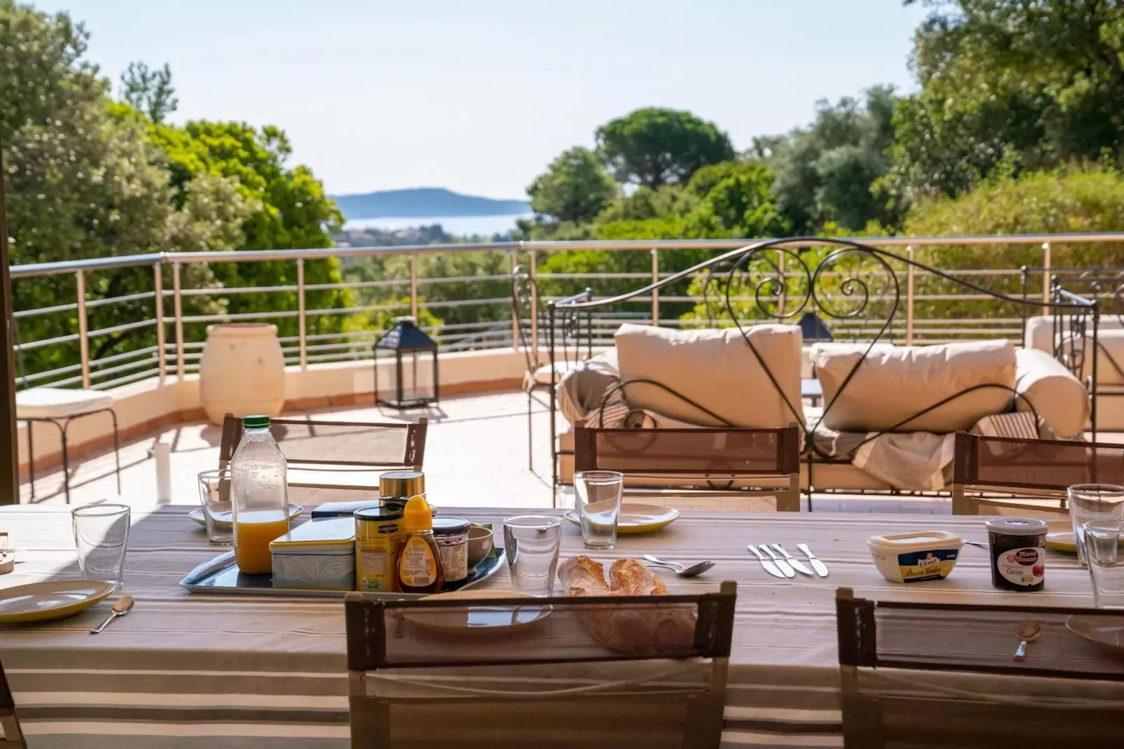 Stella Maris-Terrace balcony