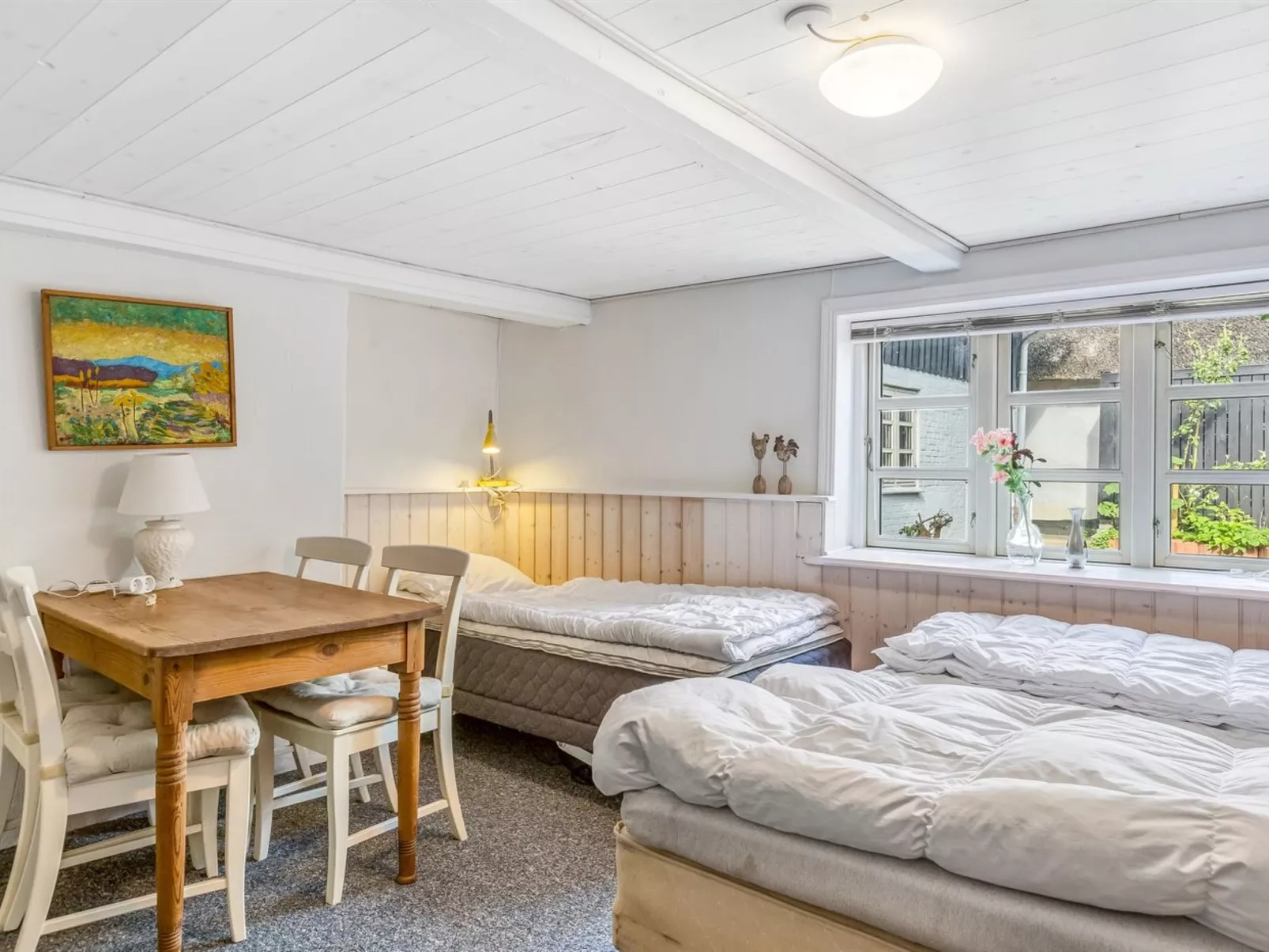 "Jouni" - 18km from the sea - Inside