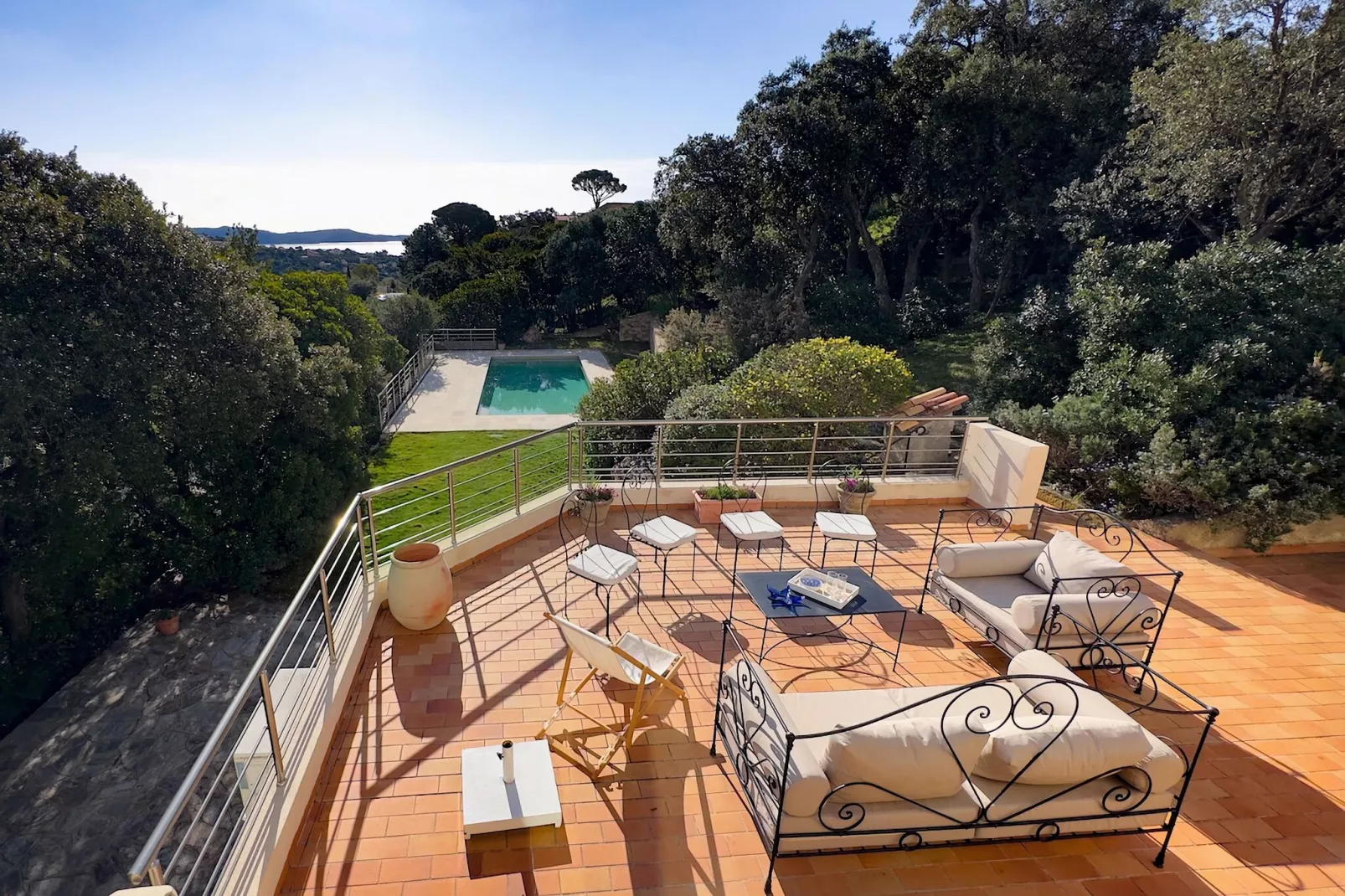 Stella Maris-Terrace balcony