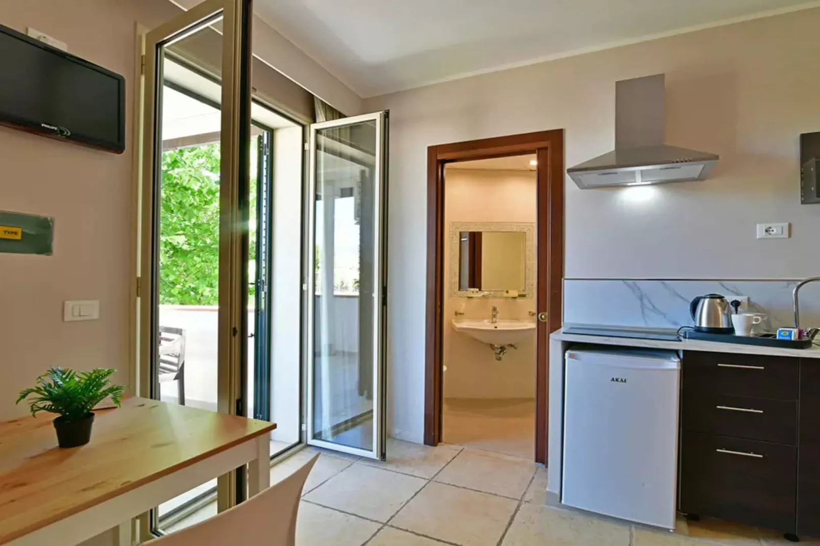 APARTMENTS VILLA LINDA - Bilo 2 Pax Superior Balcony Seaview - B2SVB3SV B4SV - Küche