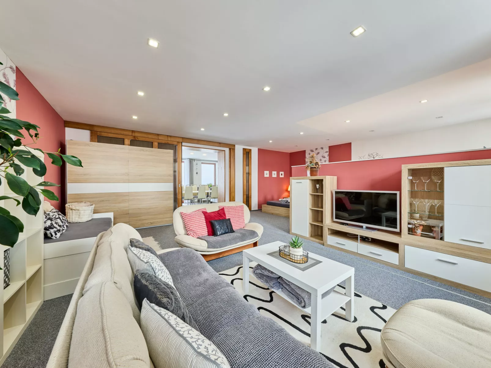 Vysoké nad Jizerou - Inside