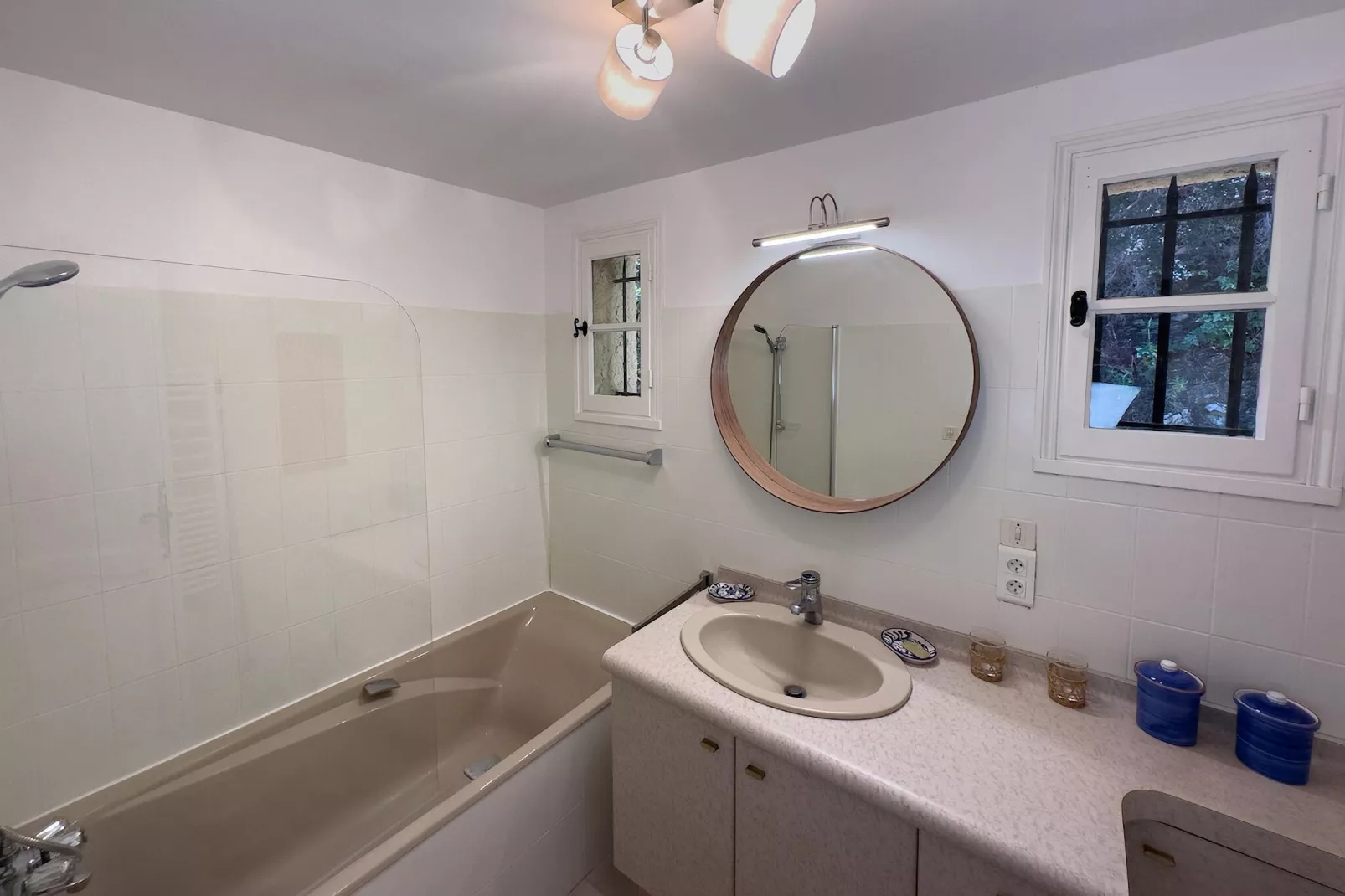 Stella Maris-Bathroom
