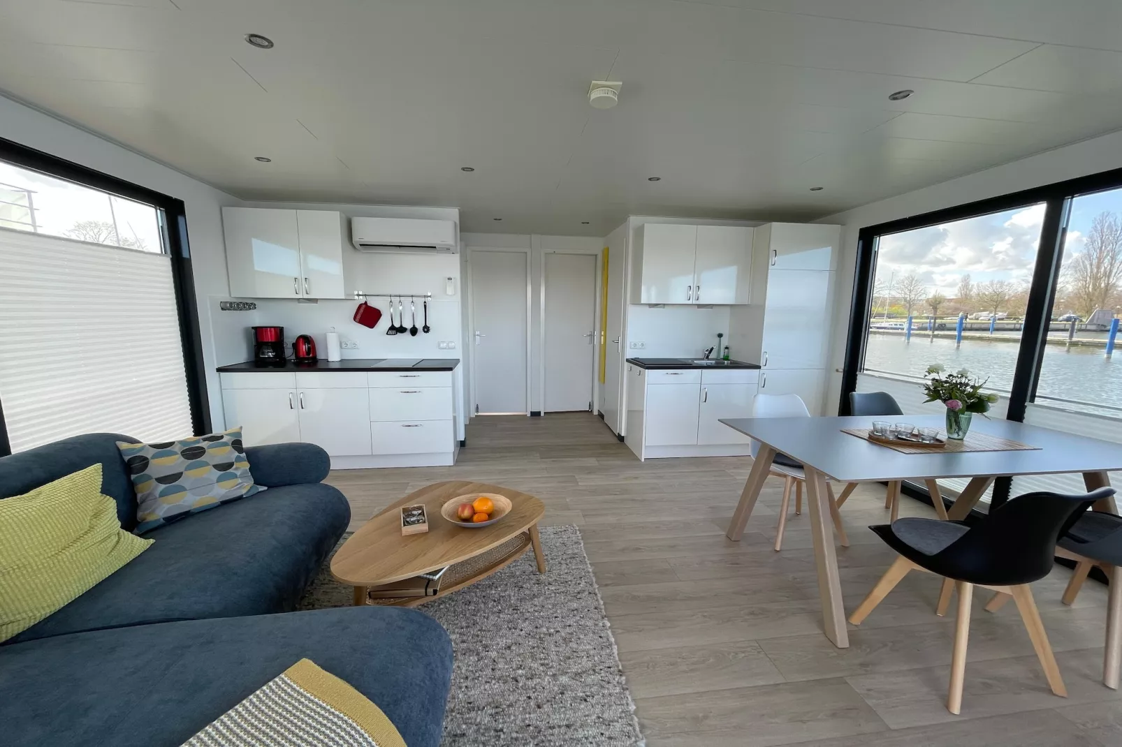 Floating House Rosi - Living room