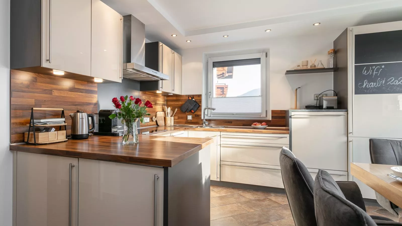 Kaiser Chalet Ebbs - Kitchen