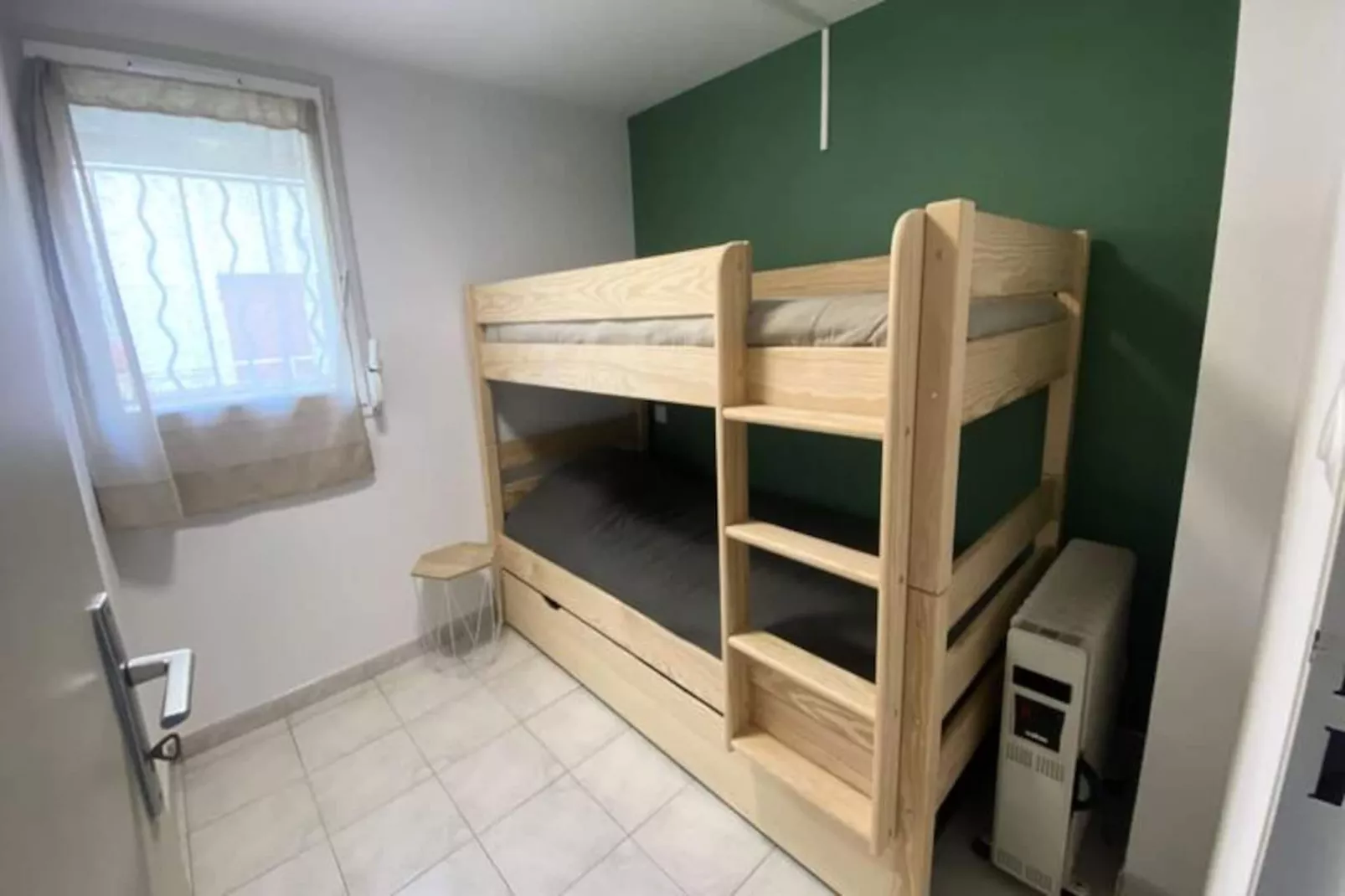 Entre Port Et Plage Le Meilleur Des Deux Mondes-Nicht zugeordnet