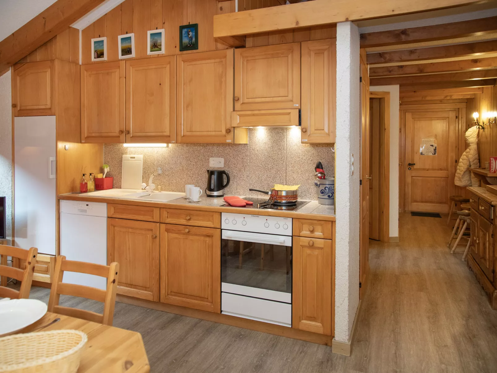 Pinot Gris combles-Inside