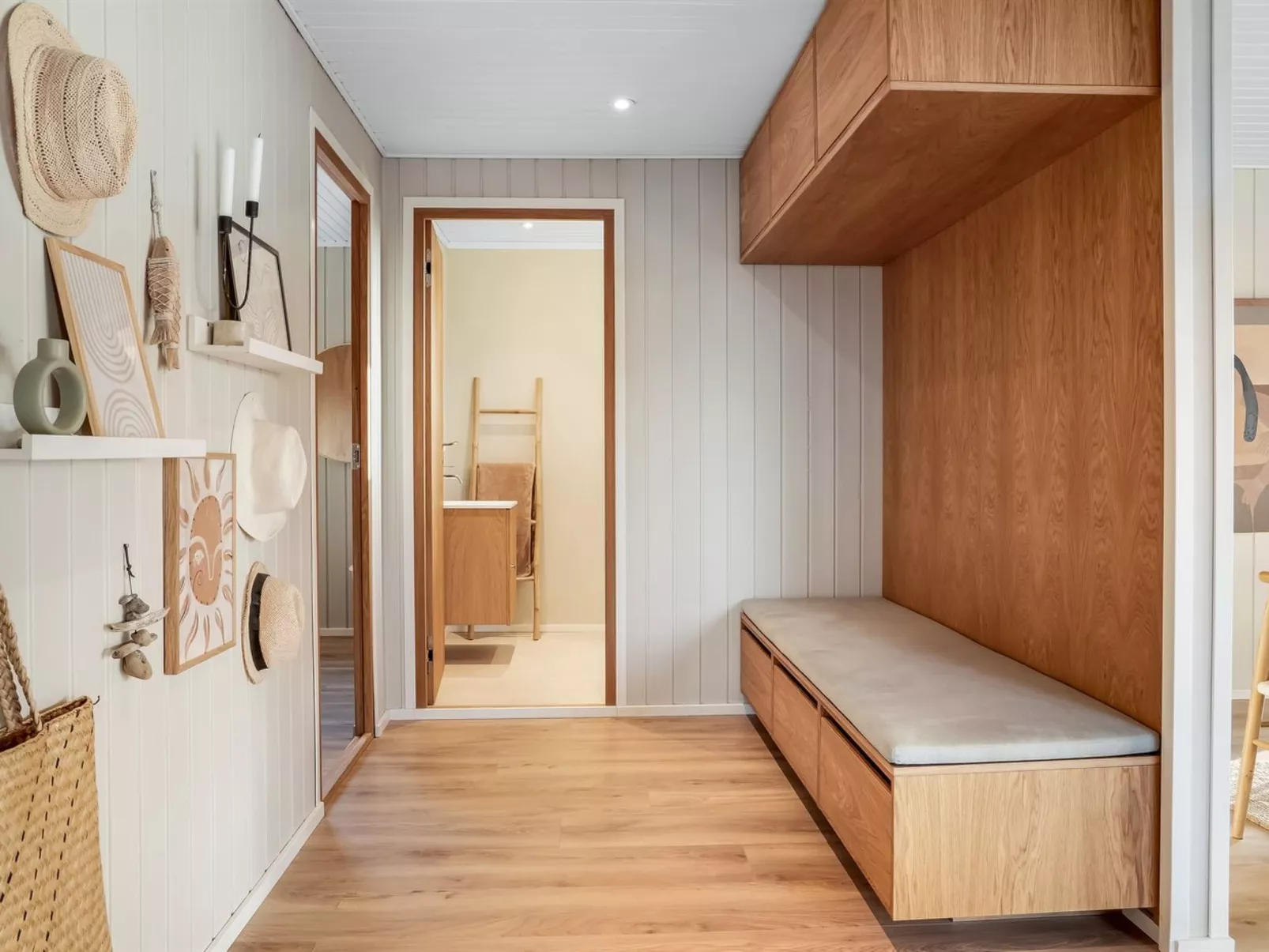 "Kiina" - 100m from the sea - Inside