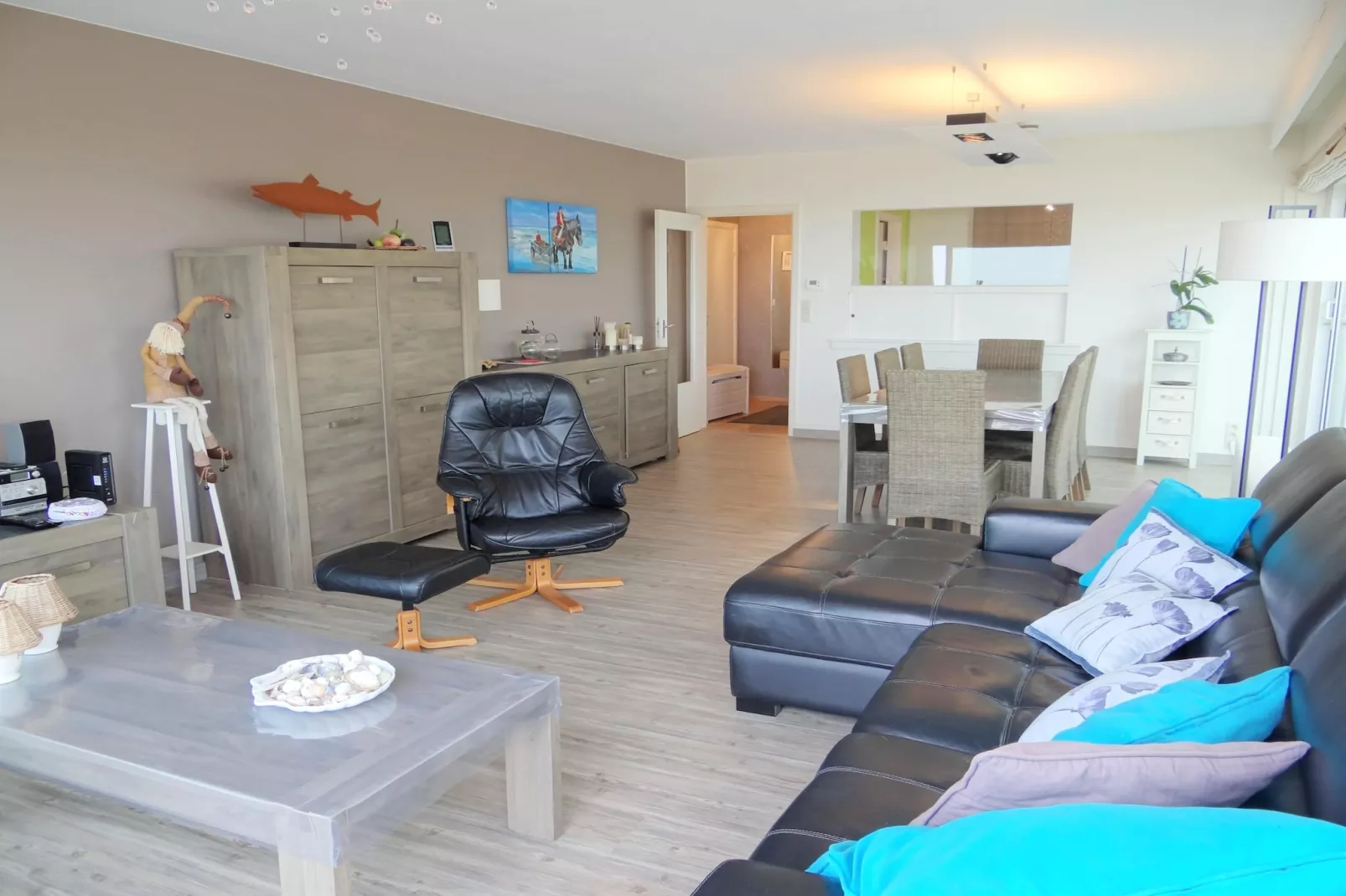 BEAULIEU 0602PK-Living room