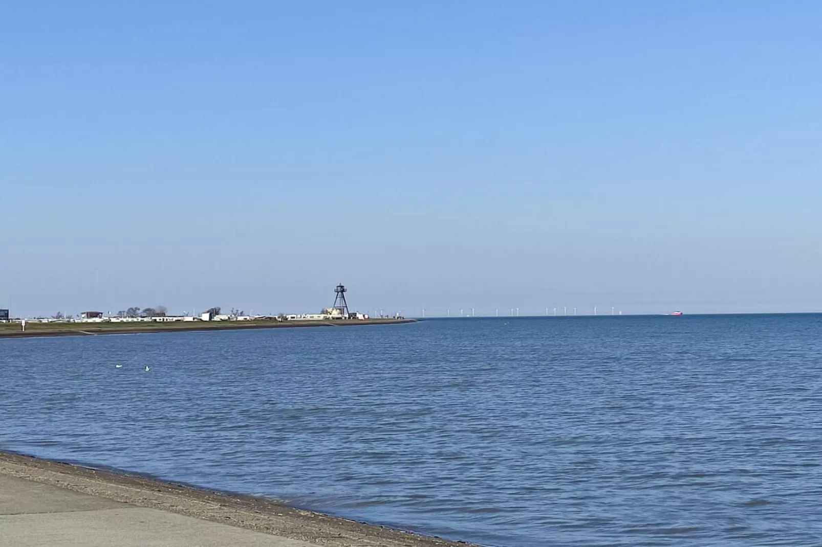 381370-Areas within 5km in summer