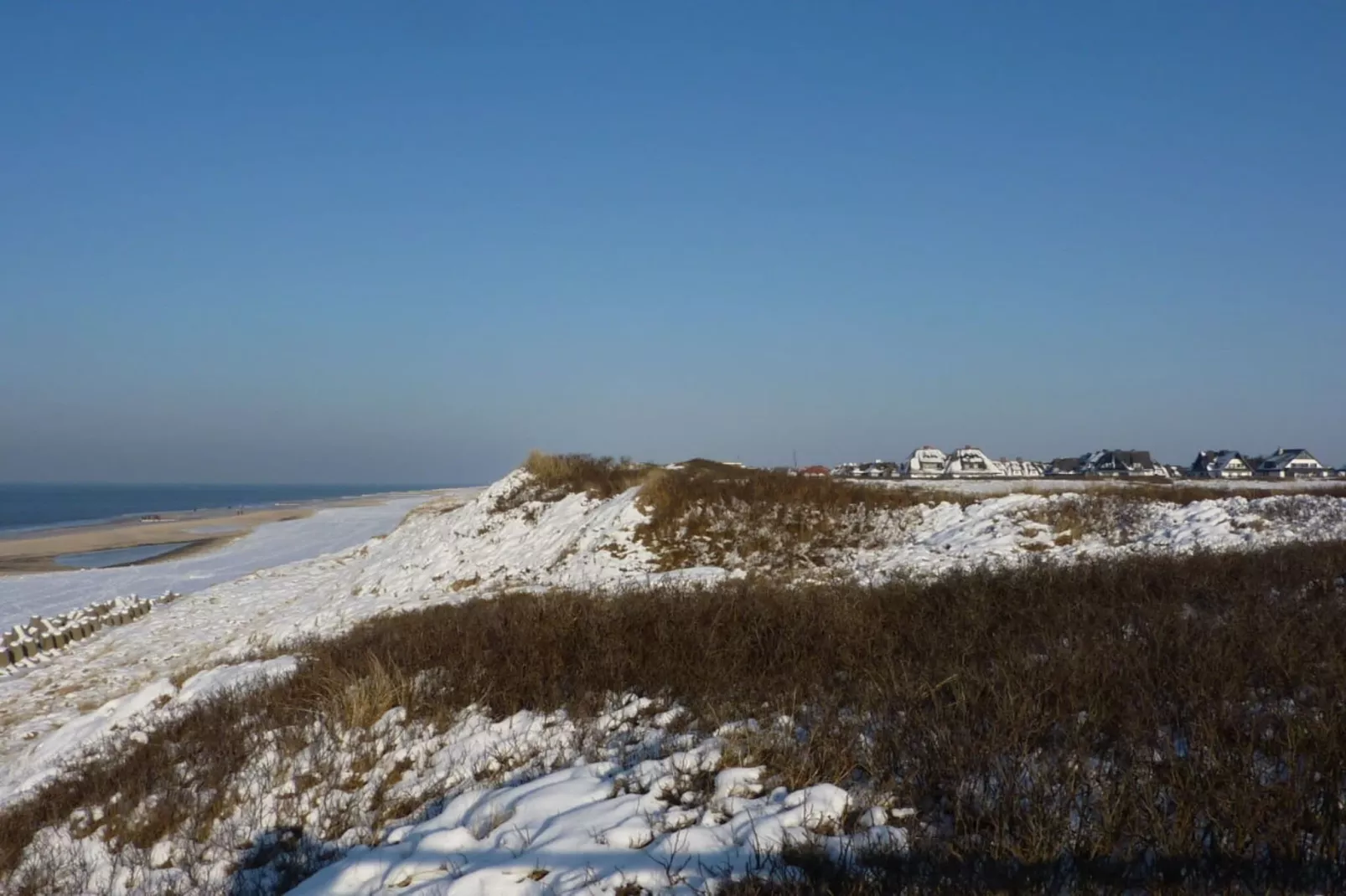 104214-Areas within 5km in summer