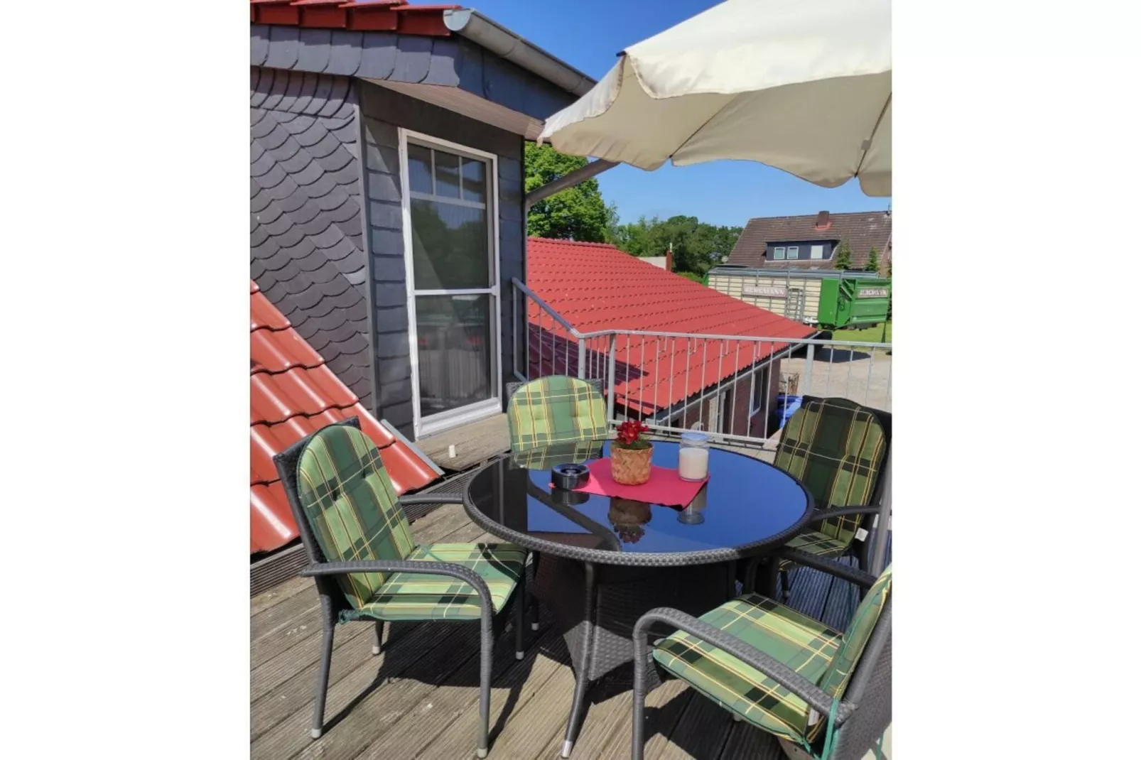 76469-Terrasse/Balkon