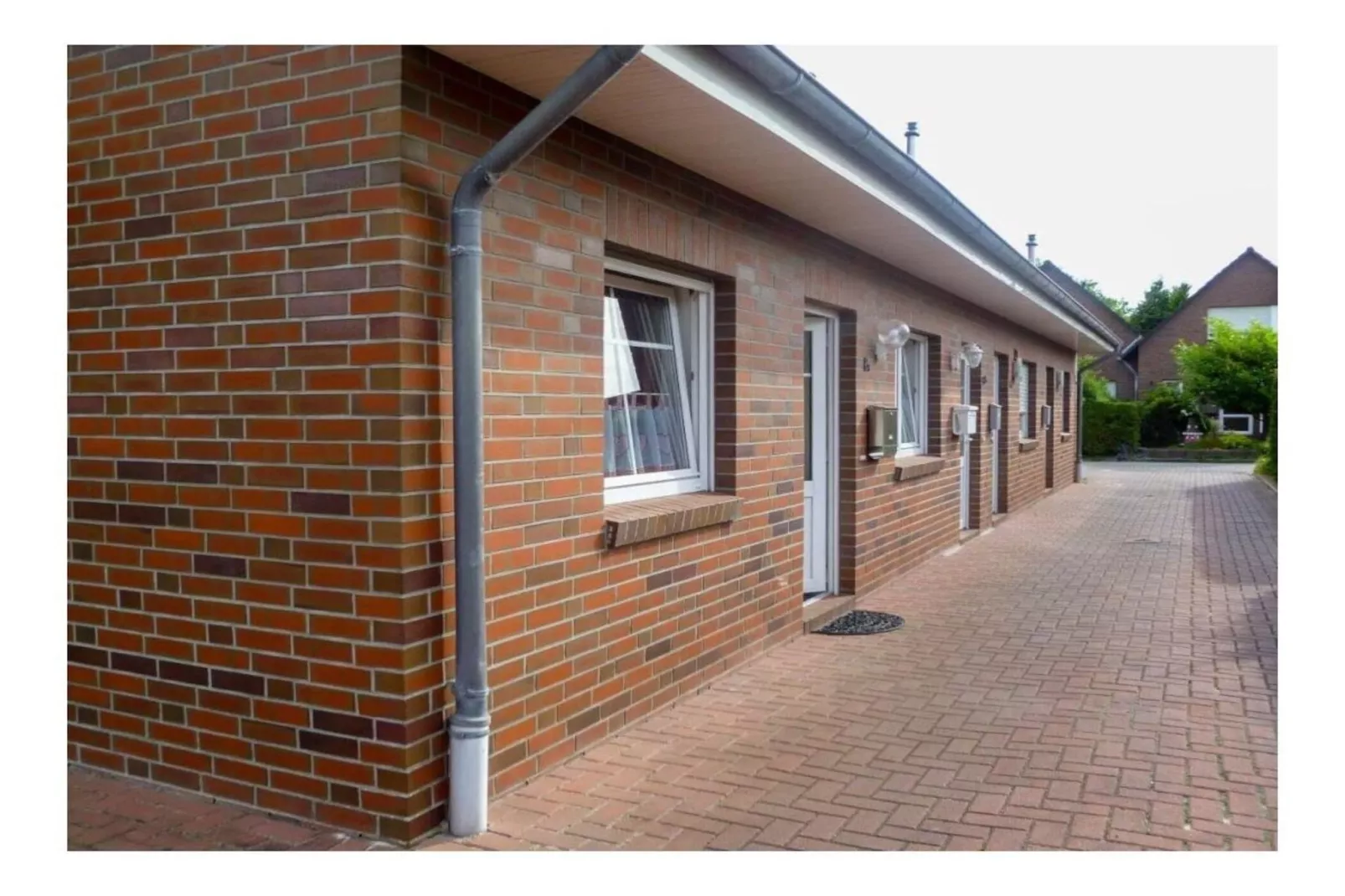 222638-Exterior in summer