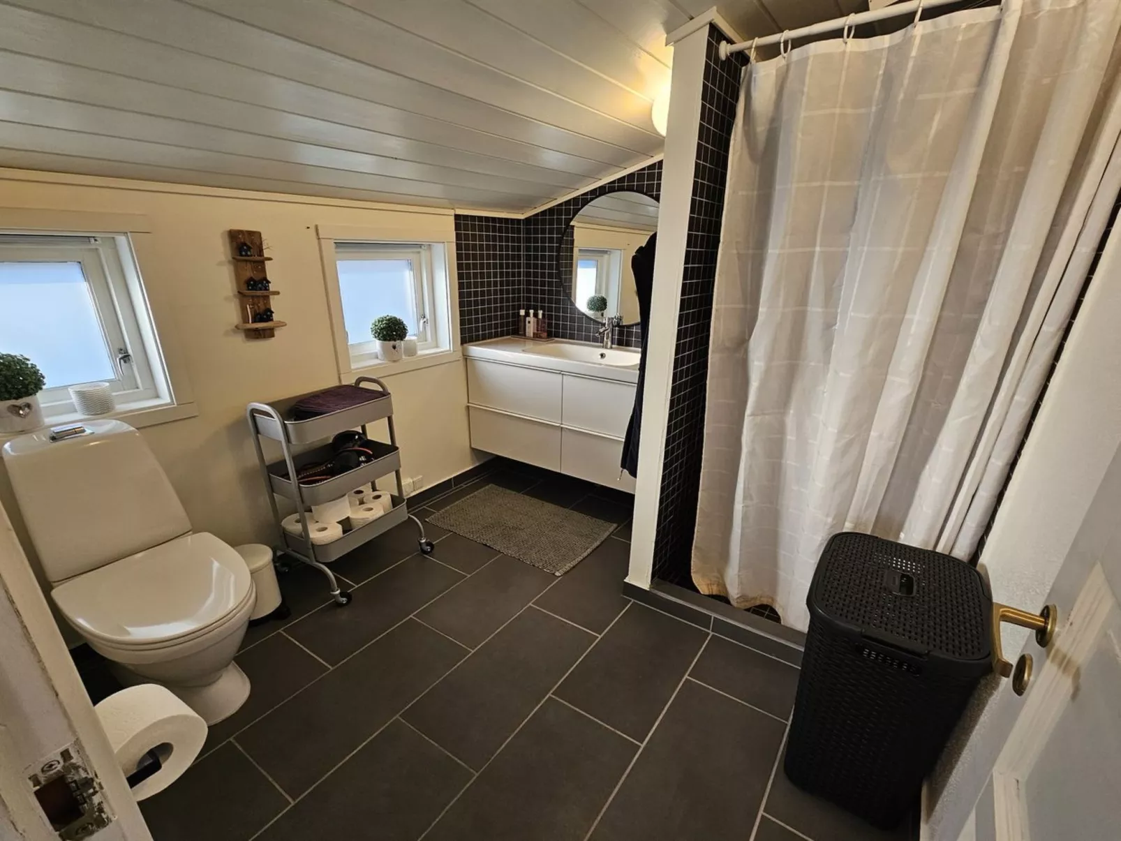 "Lidewij" - 800m from the sea-Inside