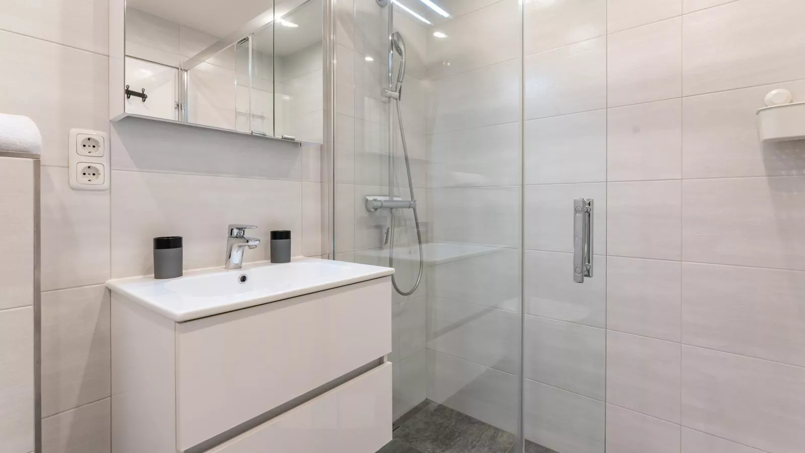 Hinterreitblick-Bathroom