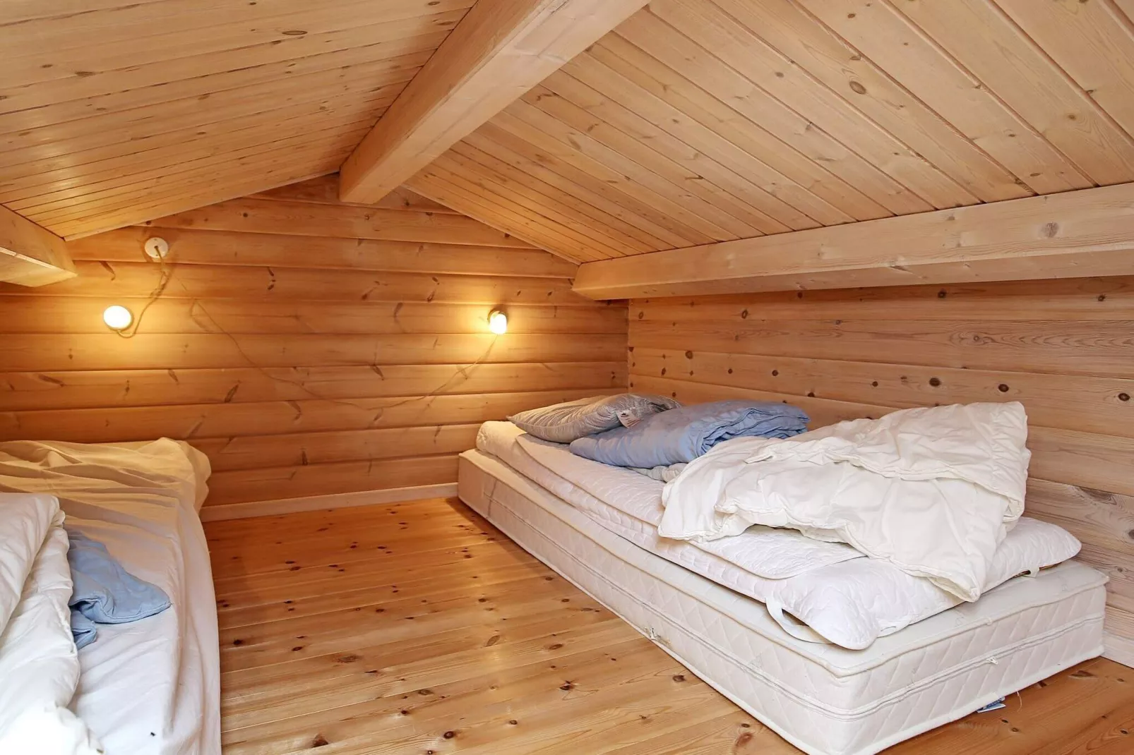 5 person holiday home in Føllenslev-By Traum-Indoor