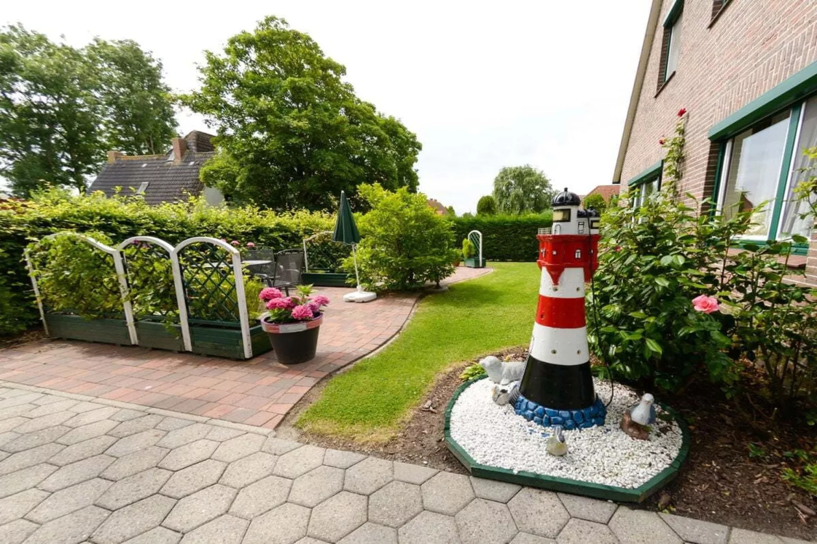 47615-Jardins en été