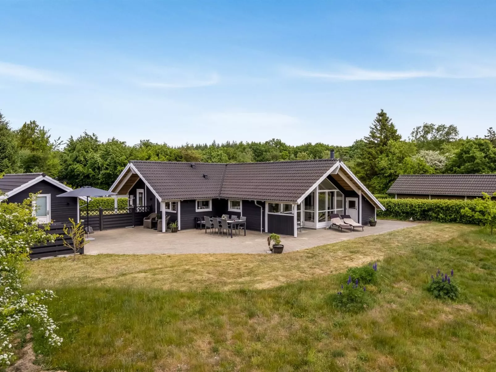 "Truels" - 30km from the sea-Draußen