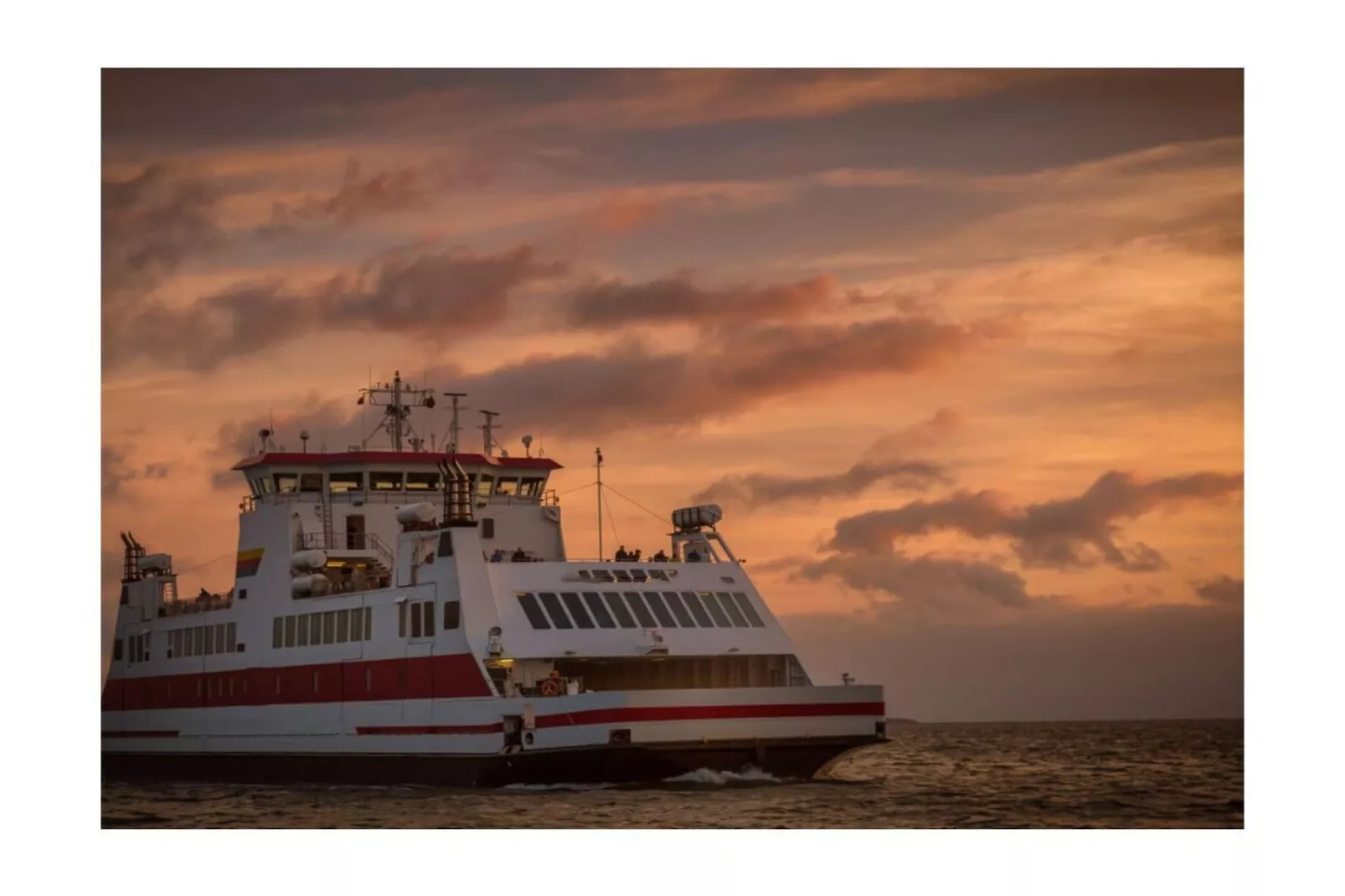 561676-Image-tags.water view