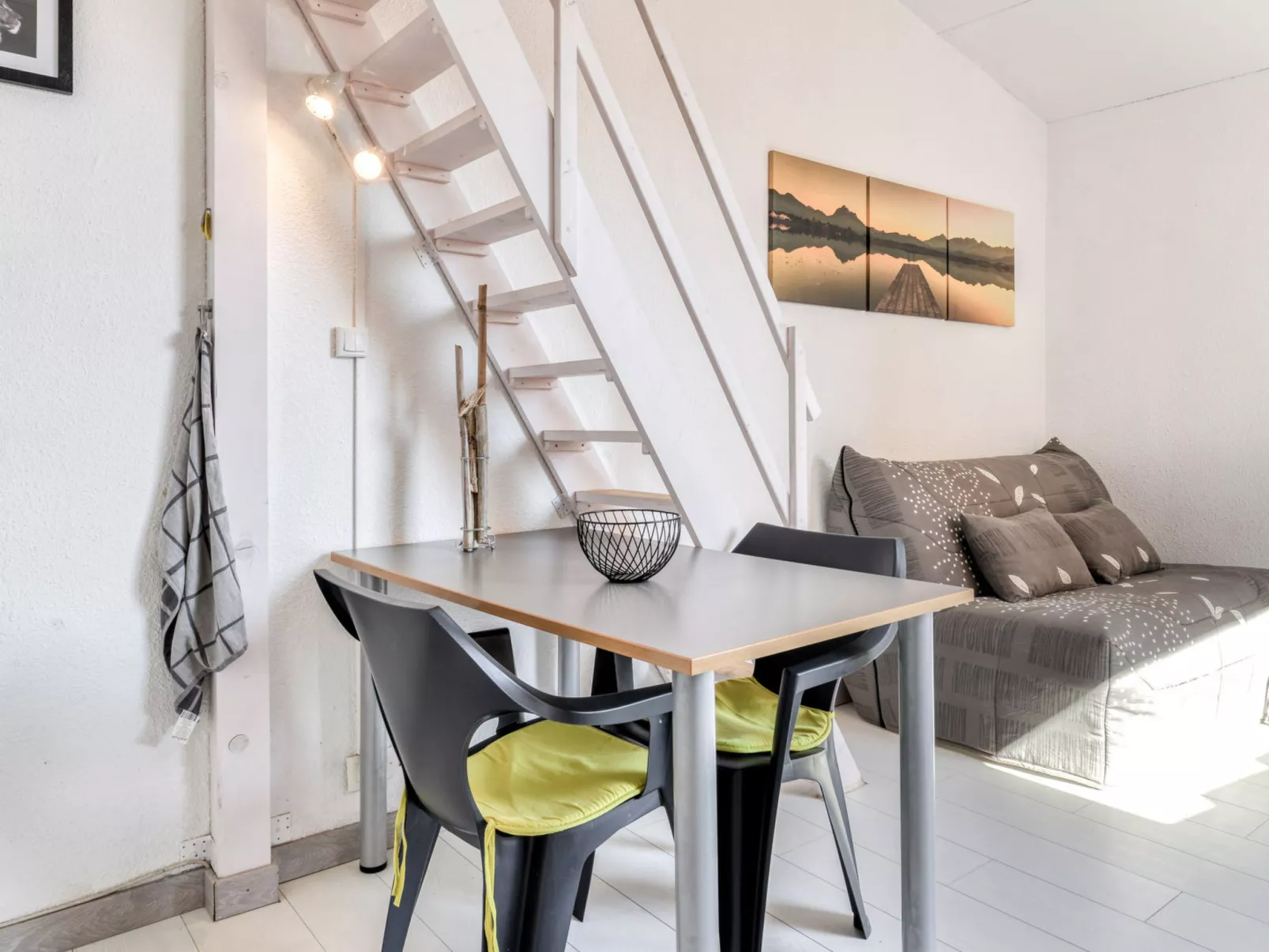 Les 4 Soleils AB-Drinnen