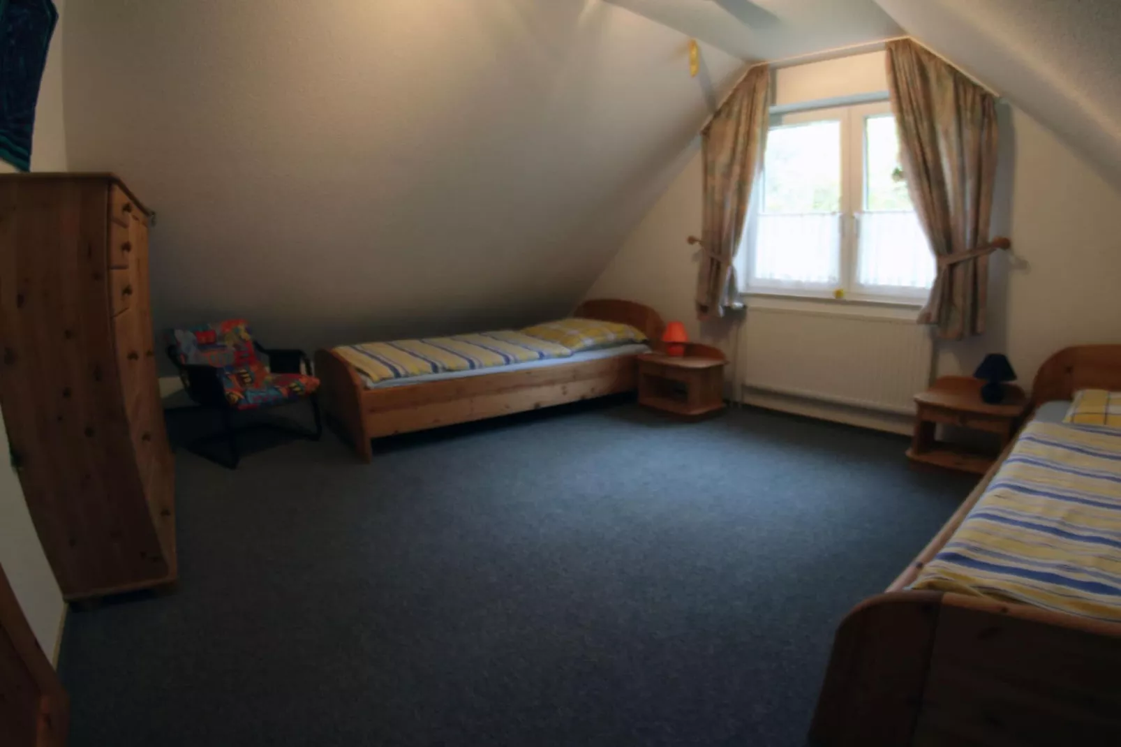 115444-Schlafzimmer