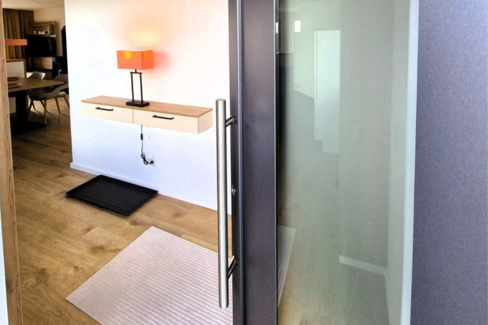 NEW ADD 1 SZ/4 P- Winterberg Appartement 21141 Penthouse-Flur