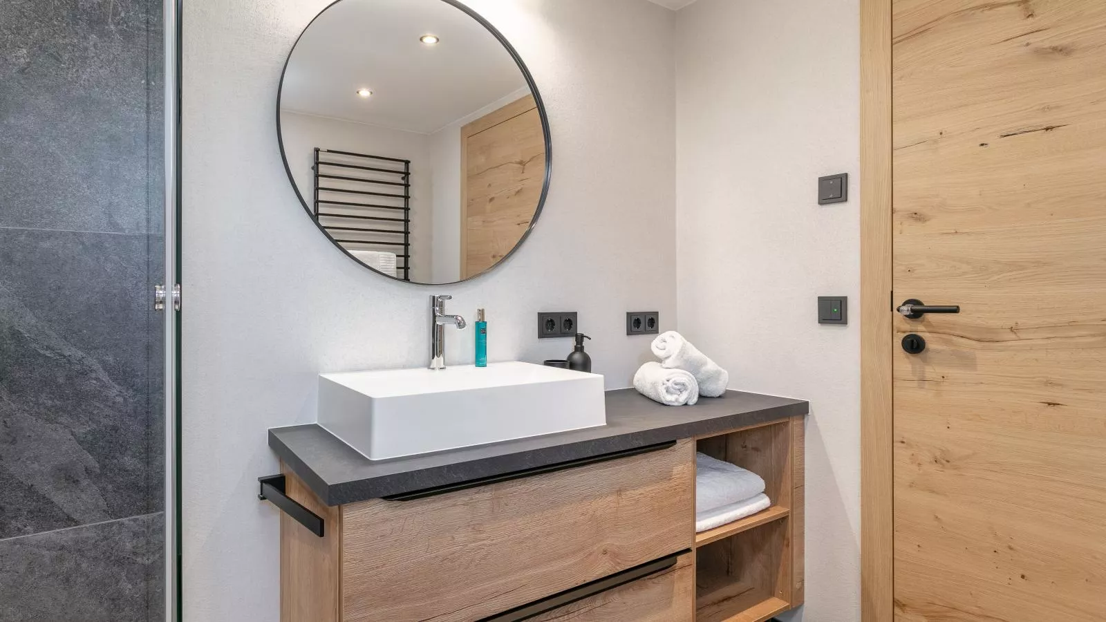 Haus Tauernblick Top 2-Badezimmer