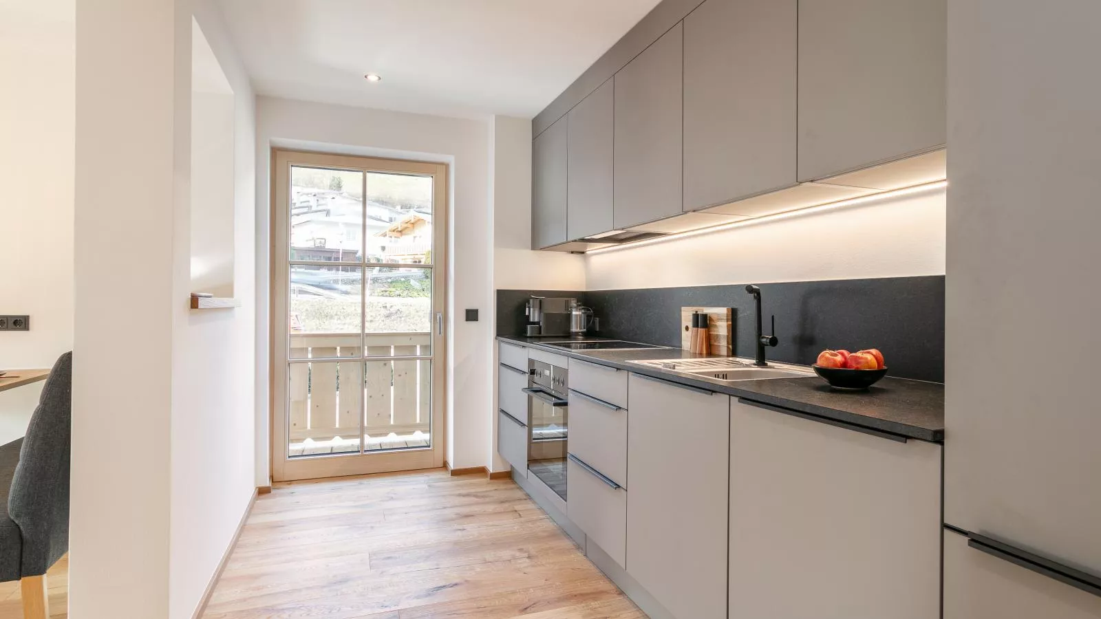 Haus Tauernblick Top 3 und 4-Küche