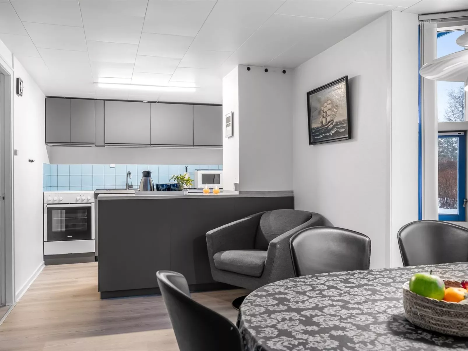 "Allyson" -  from the sea-Inside