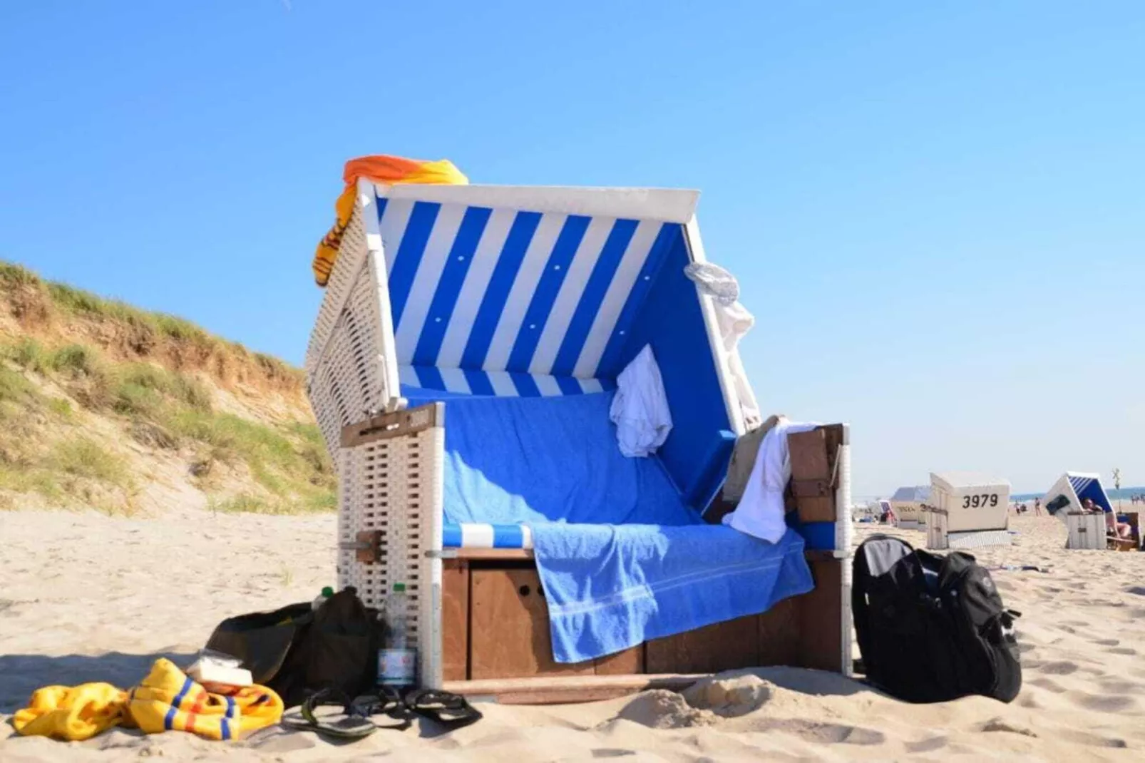 190721-Exterior in summer