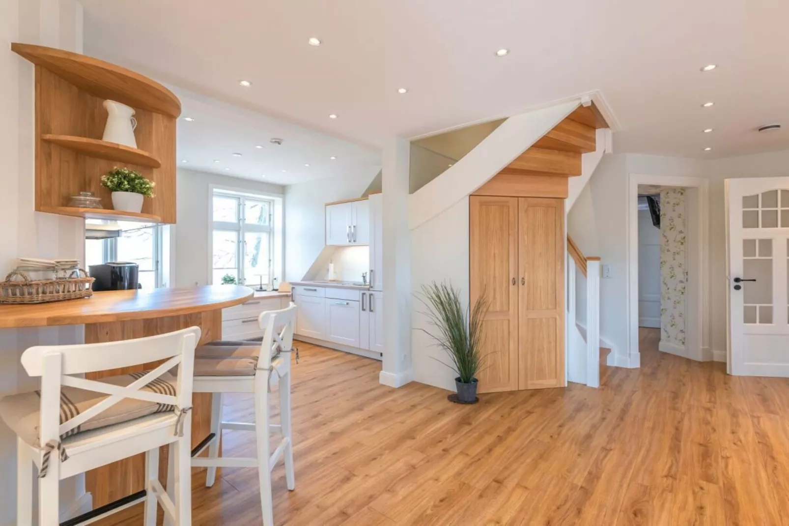 227331-Salle à manger