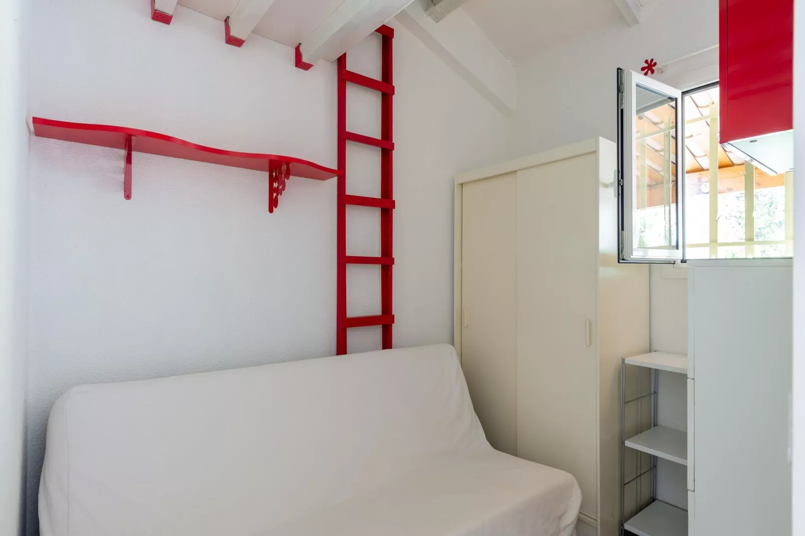 Le Mazet Elly & Julian-Bedroom