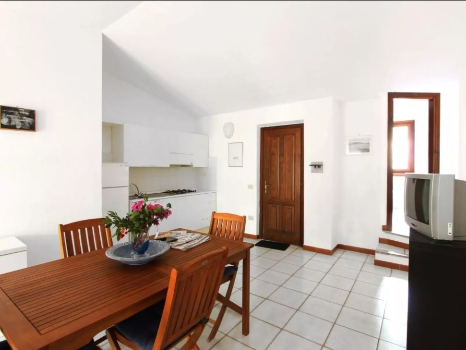 Wohnung 'Rosa 3' mit Terrasse-Dedans