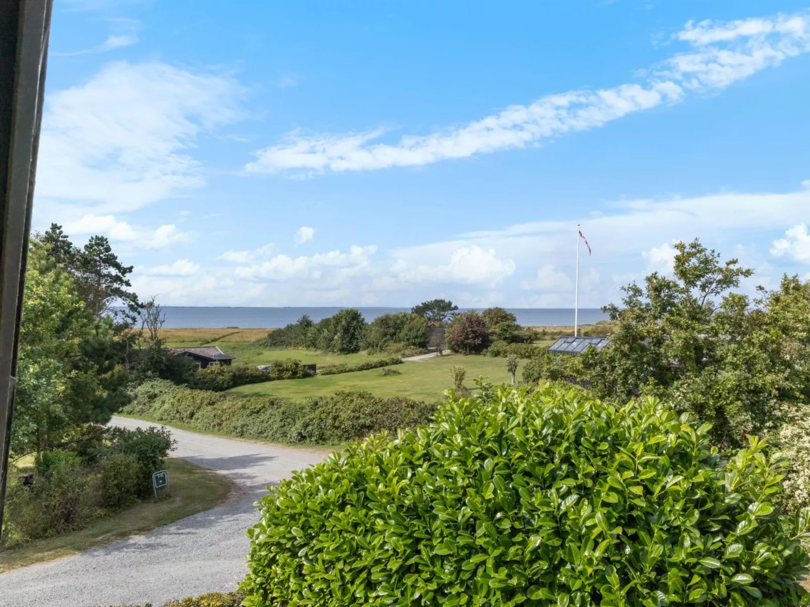 "Ina" - 210m from the sea-Draußen