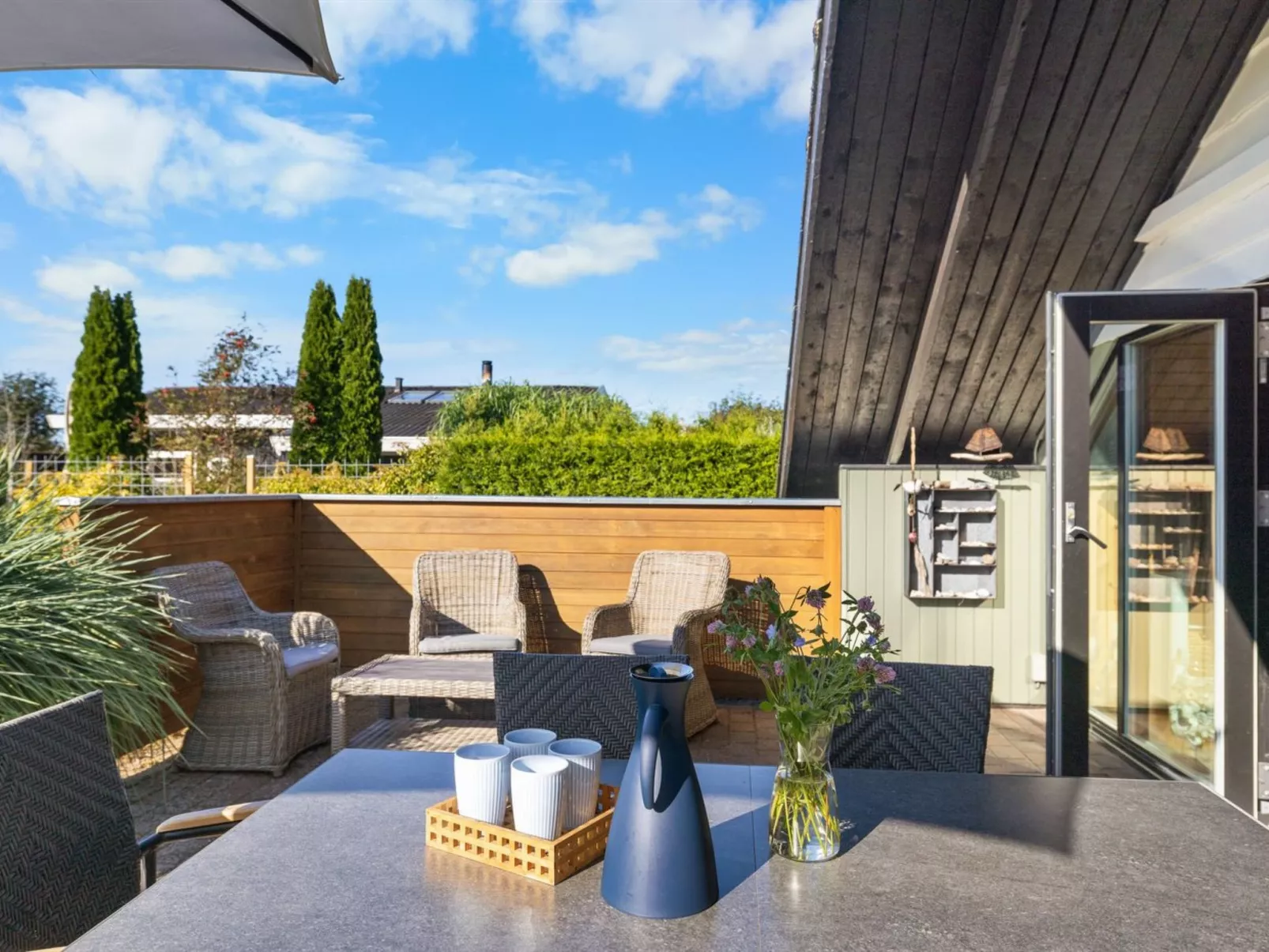 "Allin" - 350m from the sea-Draußen