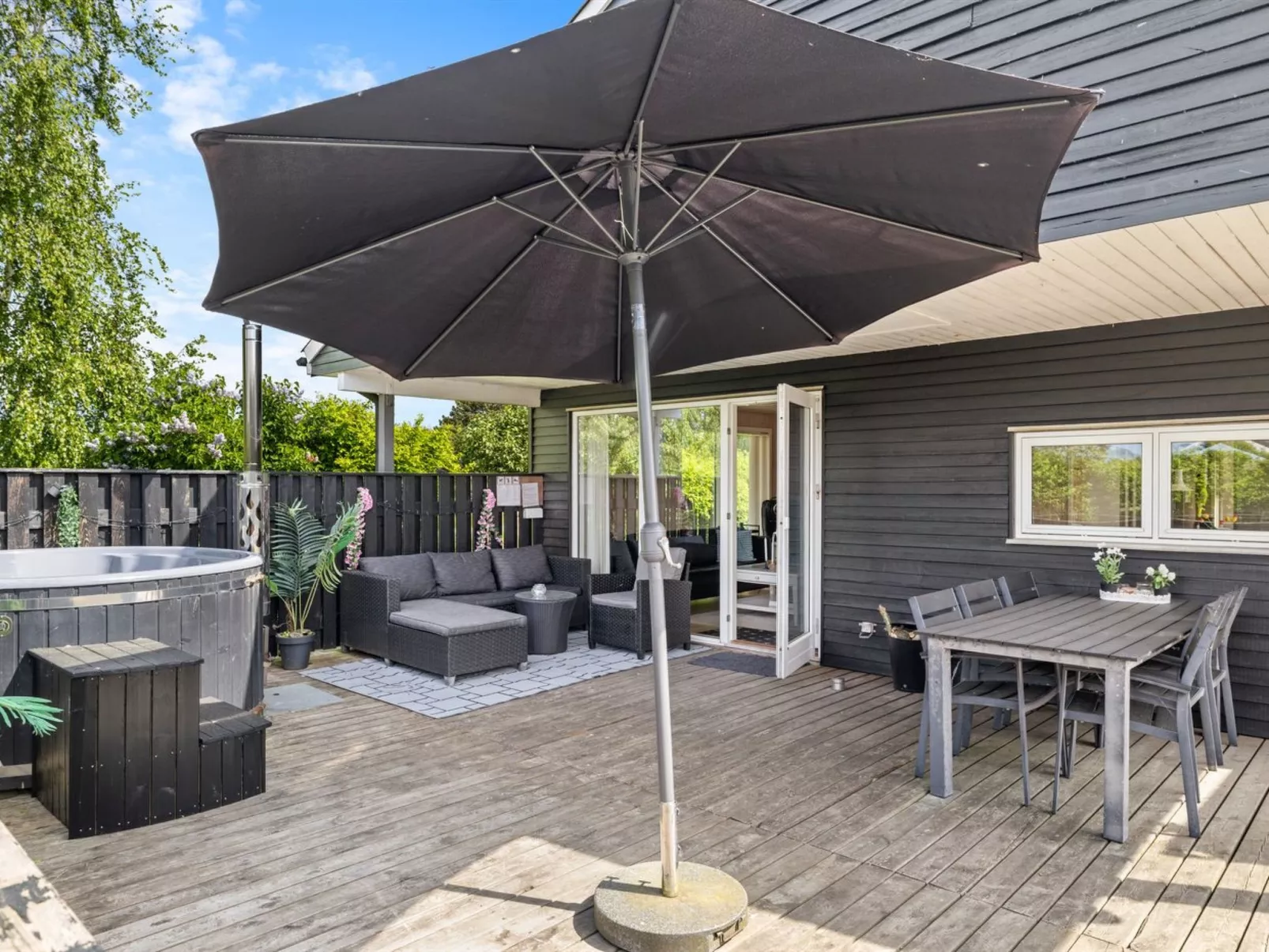 "Anouk" - 700m from the sea-Draußen