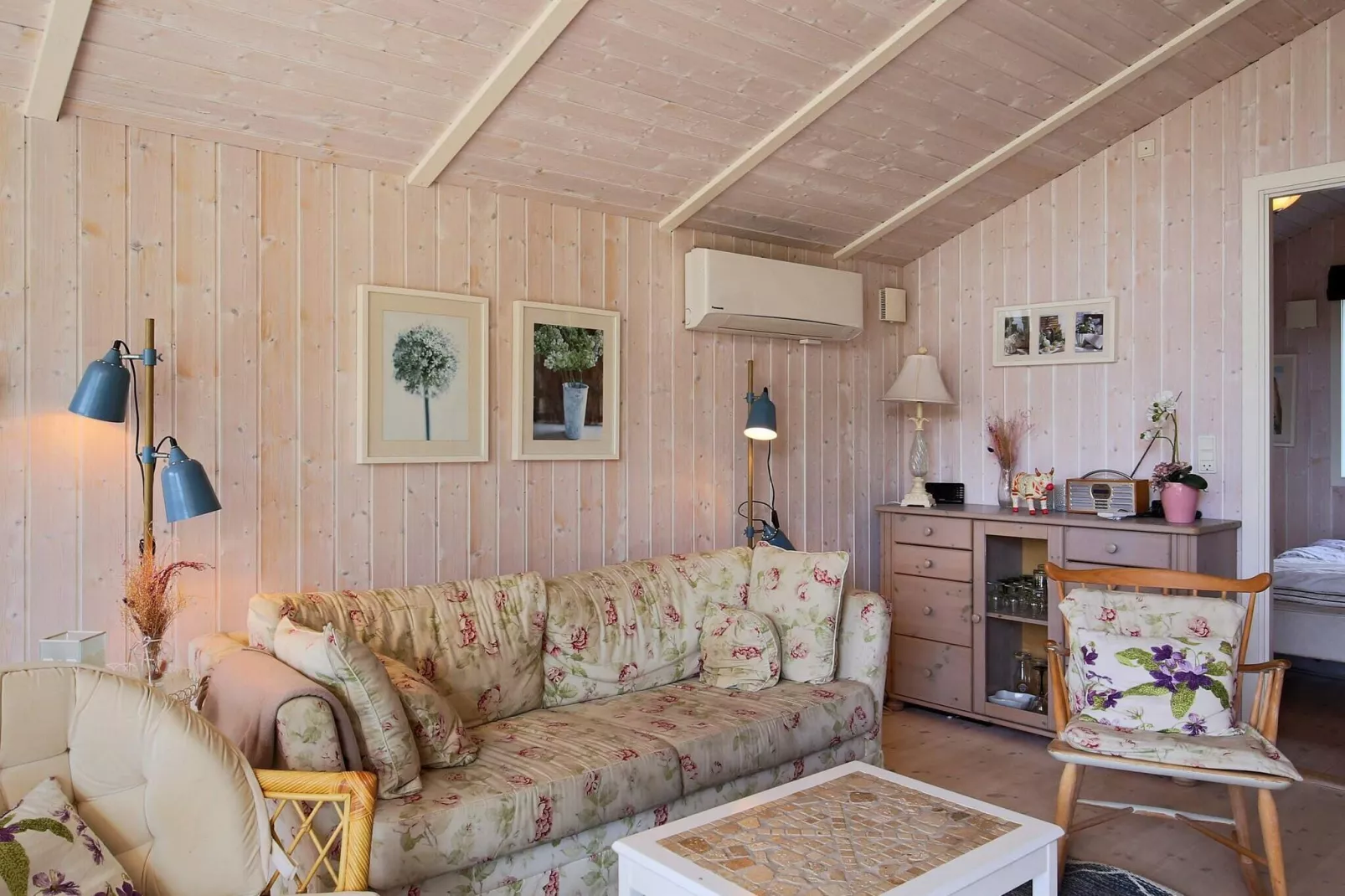 4 person holiday home in Føllenslev-By Traum-Indoor