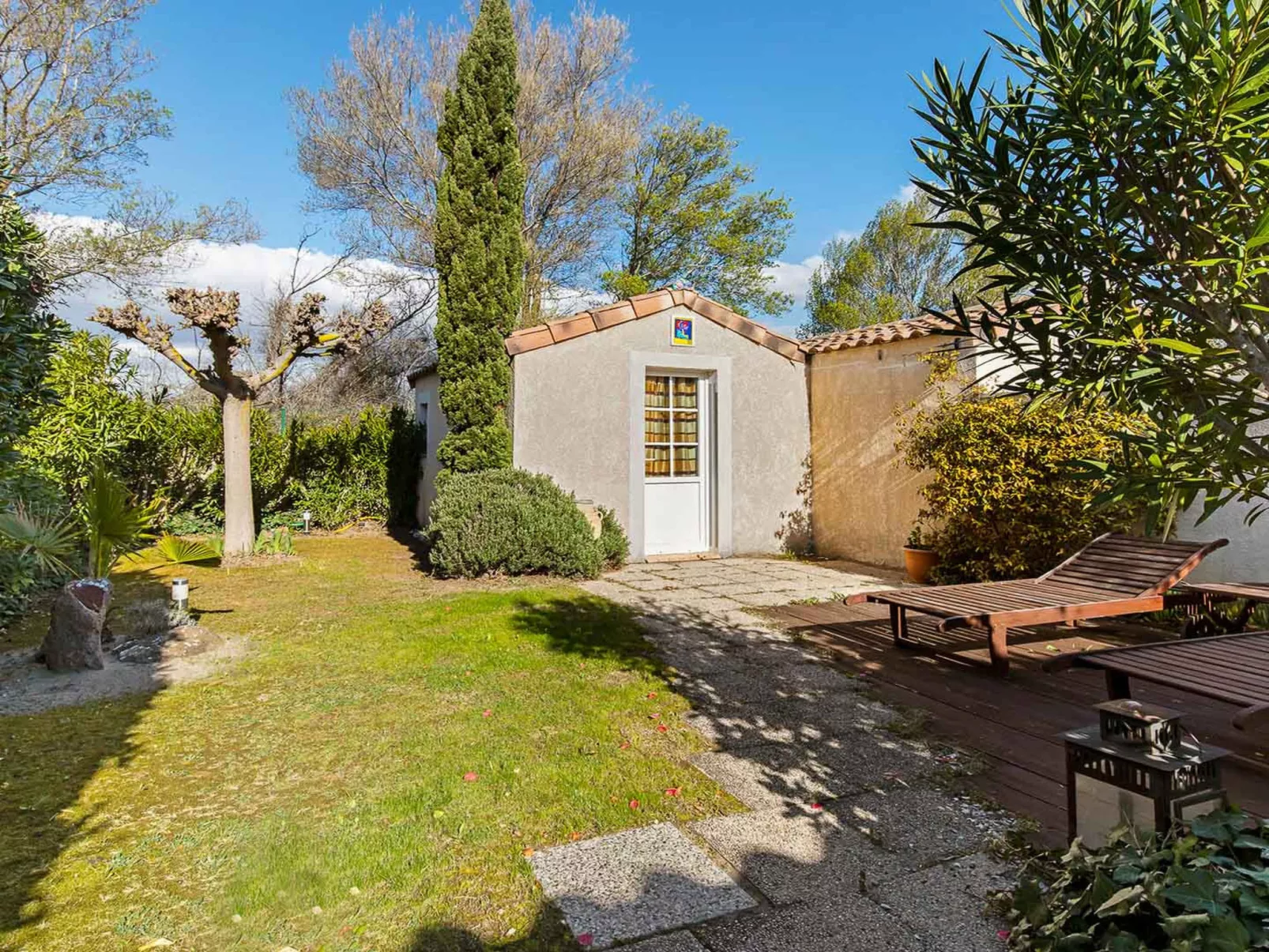 Perles du Soleil-Draußen